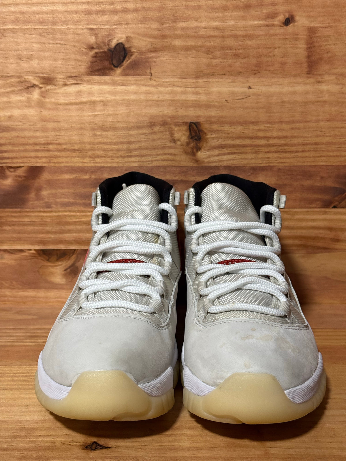 Jordan 11 Retro Platinum Tint