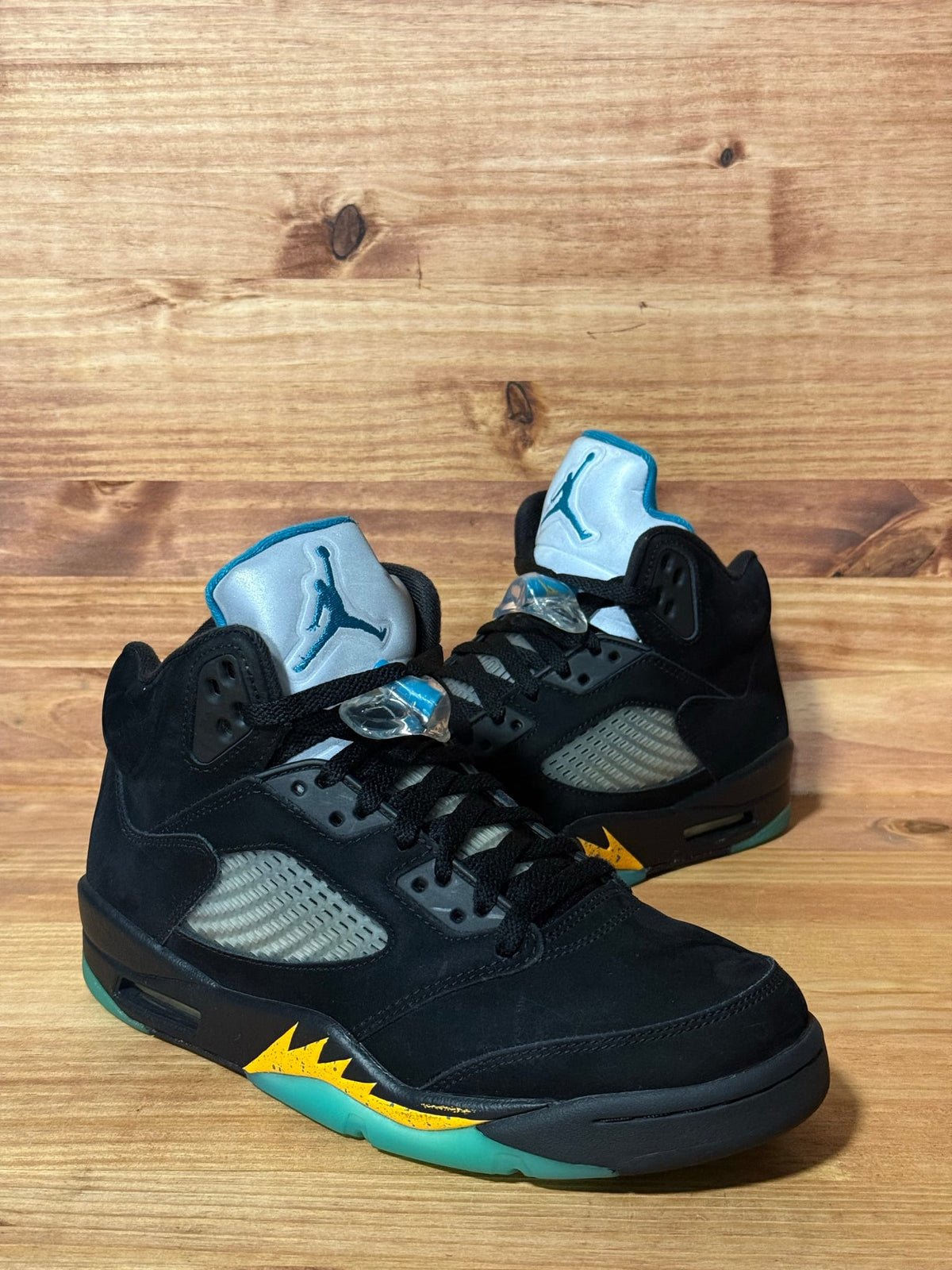 Jordan 5 Retro Aqua - Size 8.5