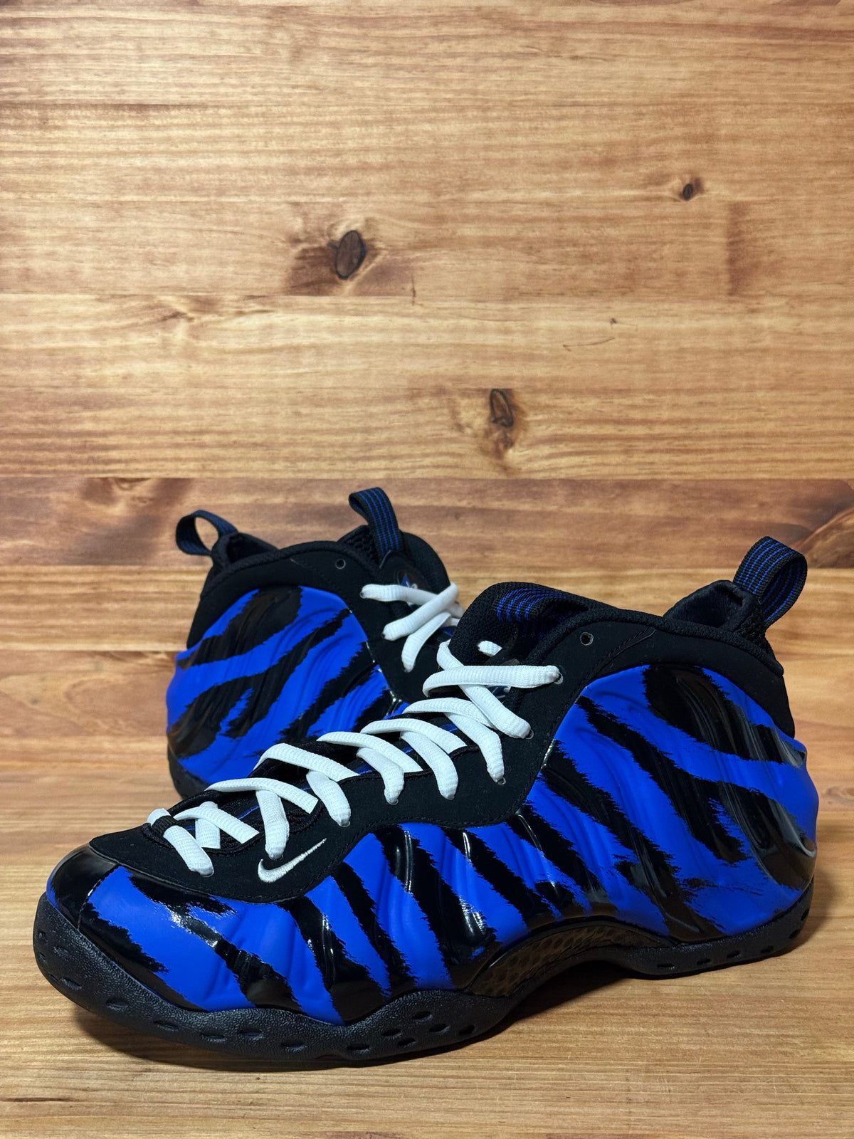 Nike Air Foamposite One Memphis Tigers
