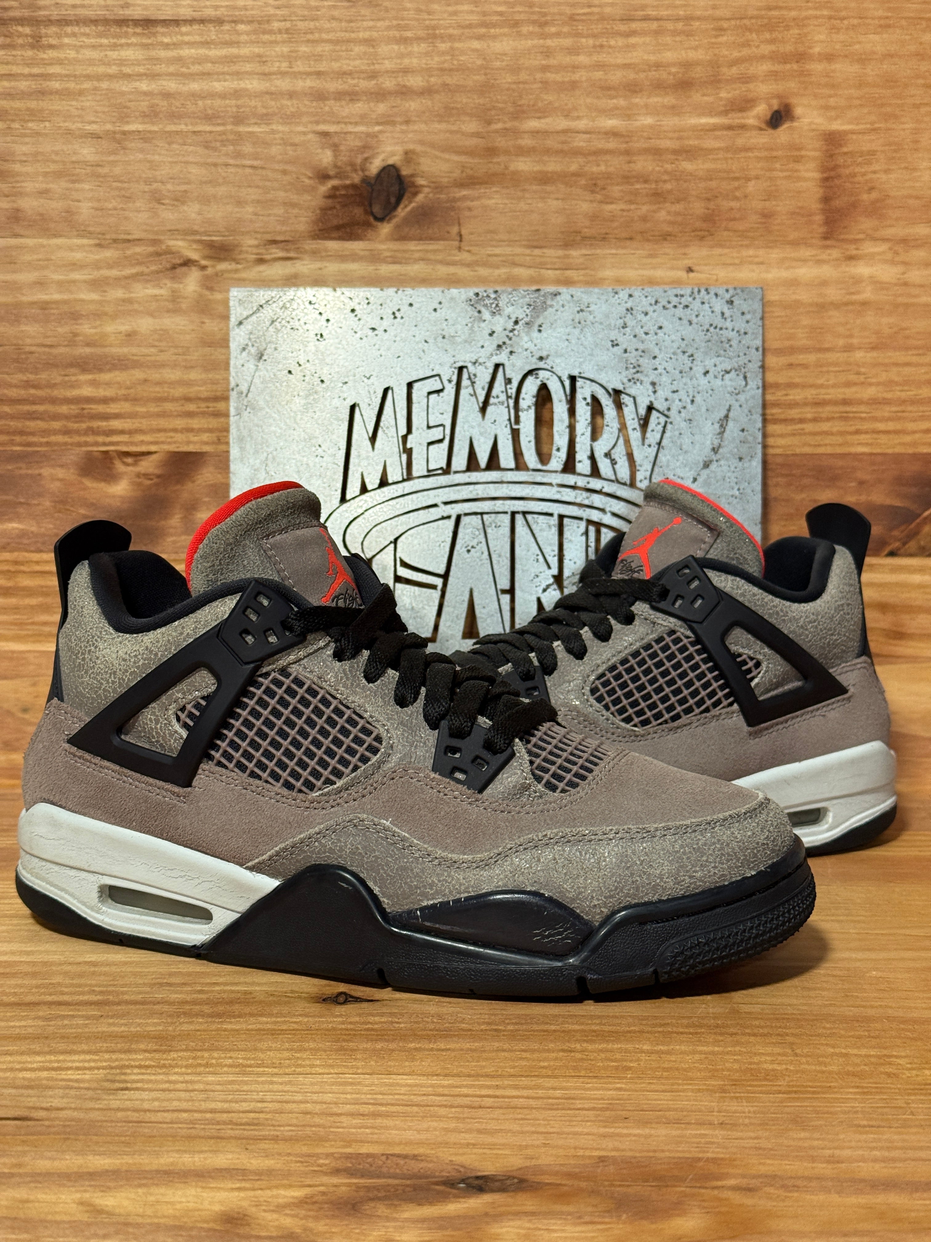 Jordan 4 Retro Taupe Haze (GS)