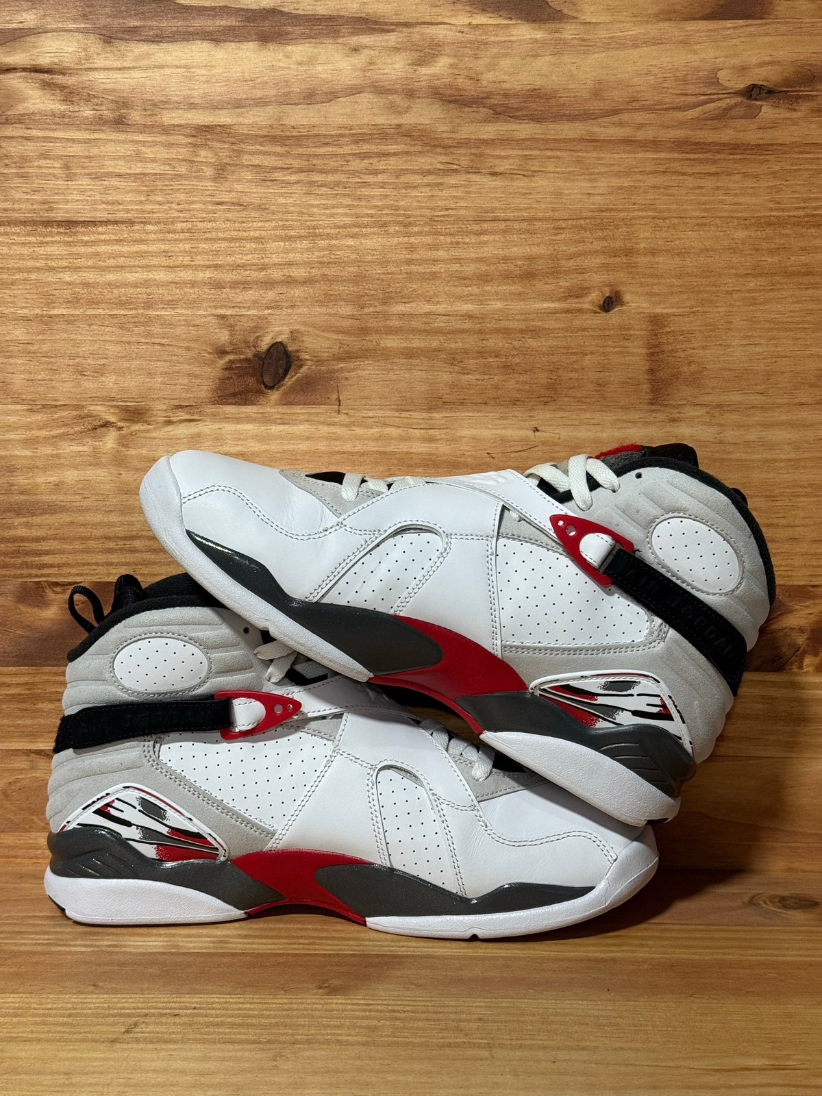 Jordan 8 Retro White True Red (2025)
