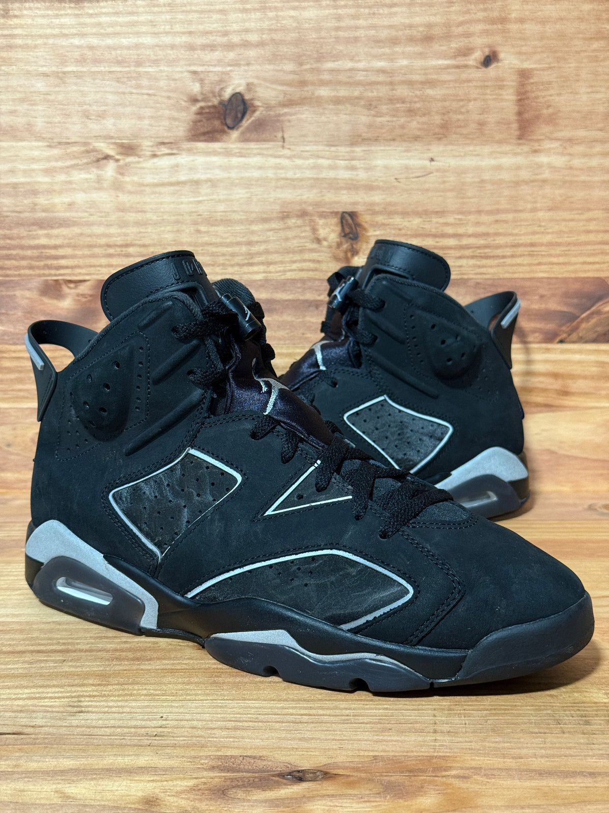 Jordan 6 Retro Cap and Gown