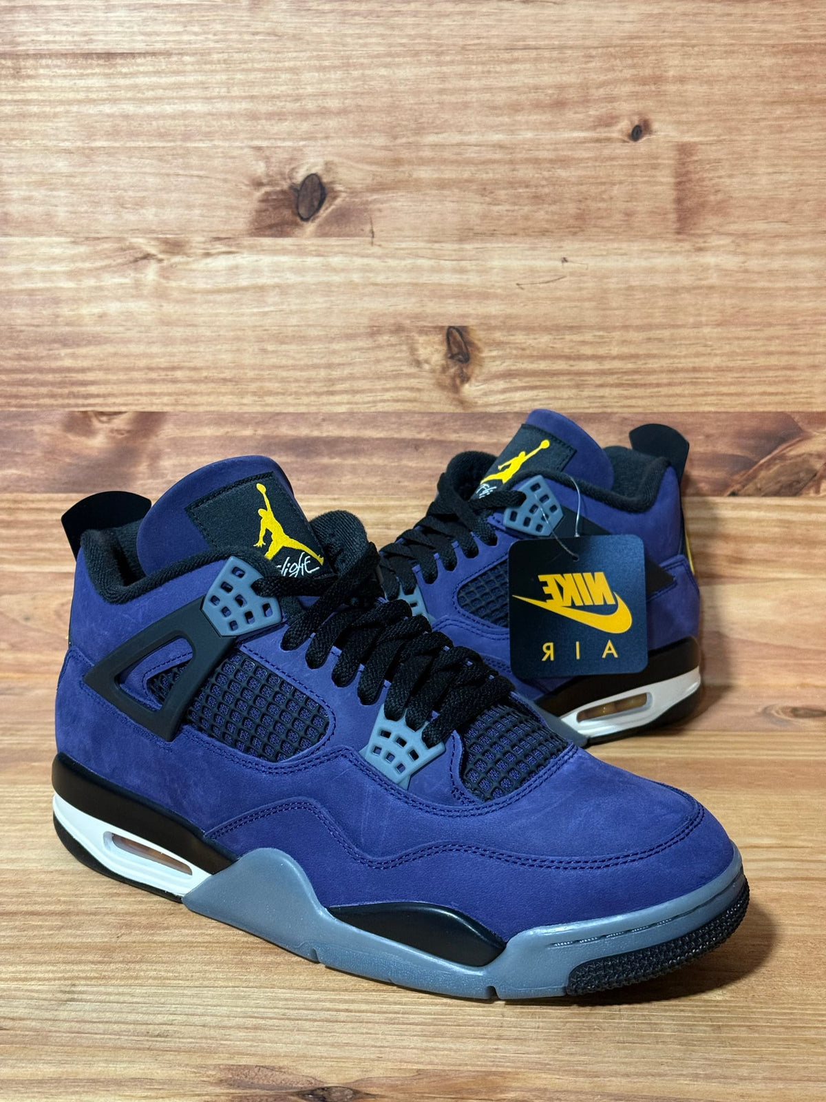 Jordan 4 Retro Lakers - Size 10.5