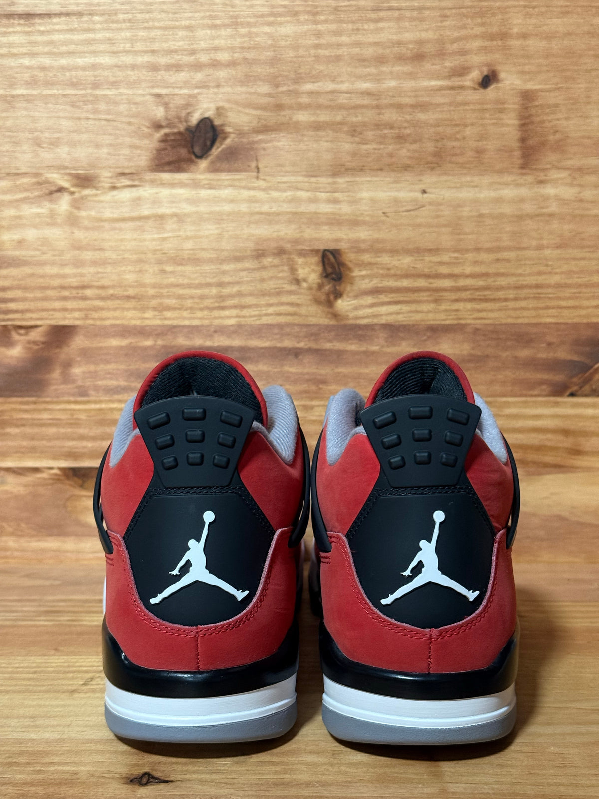 Jordan 4 Retro Toro Bravo (2026)