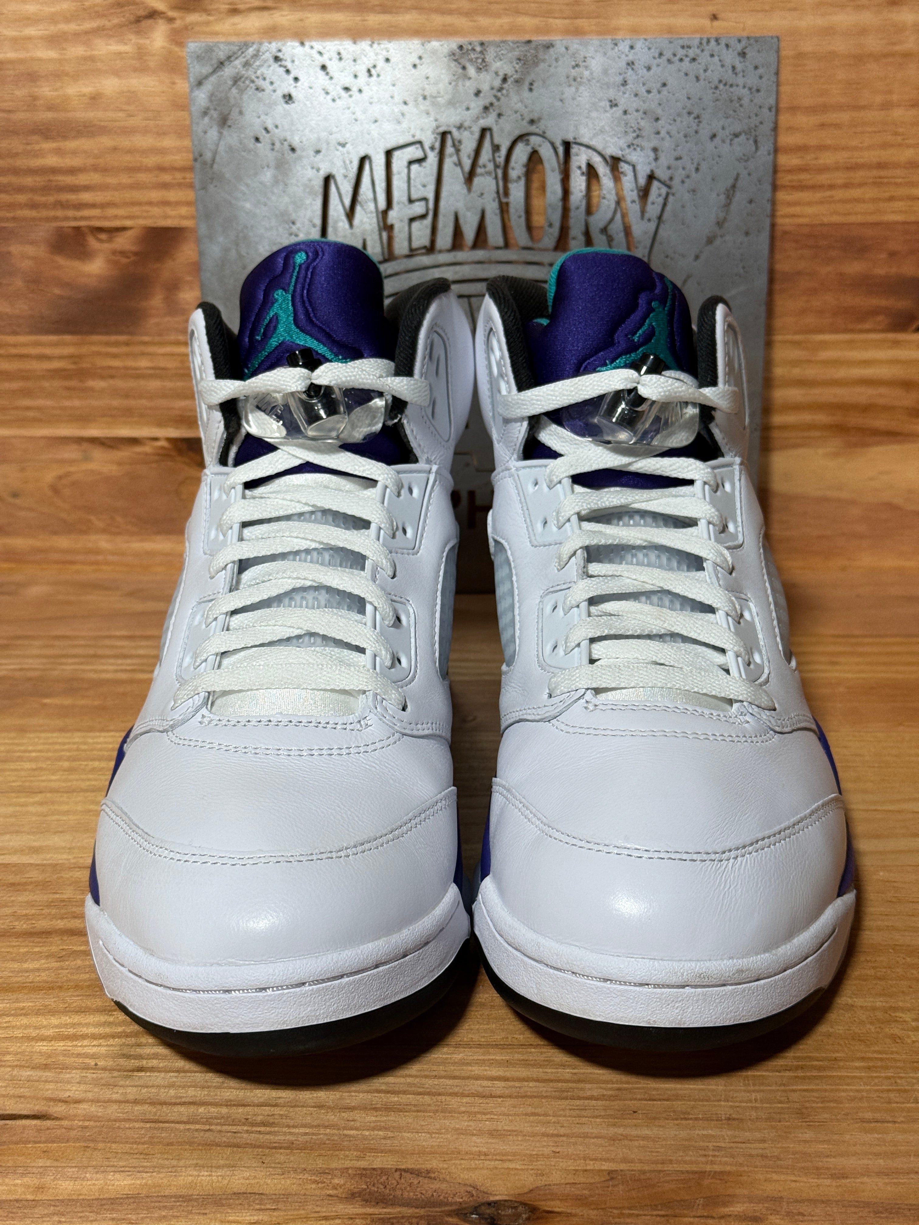 Jordan 5 Retro Grape (2025)