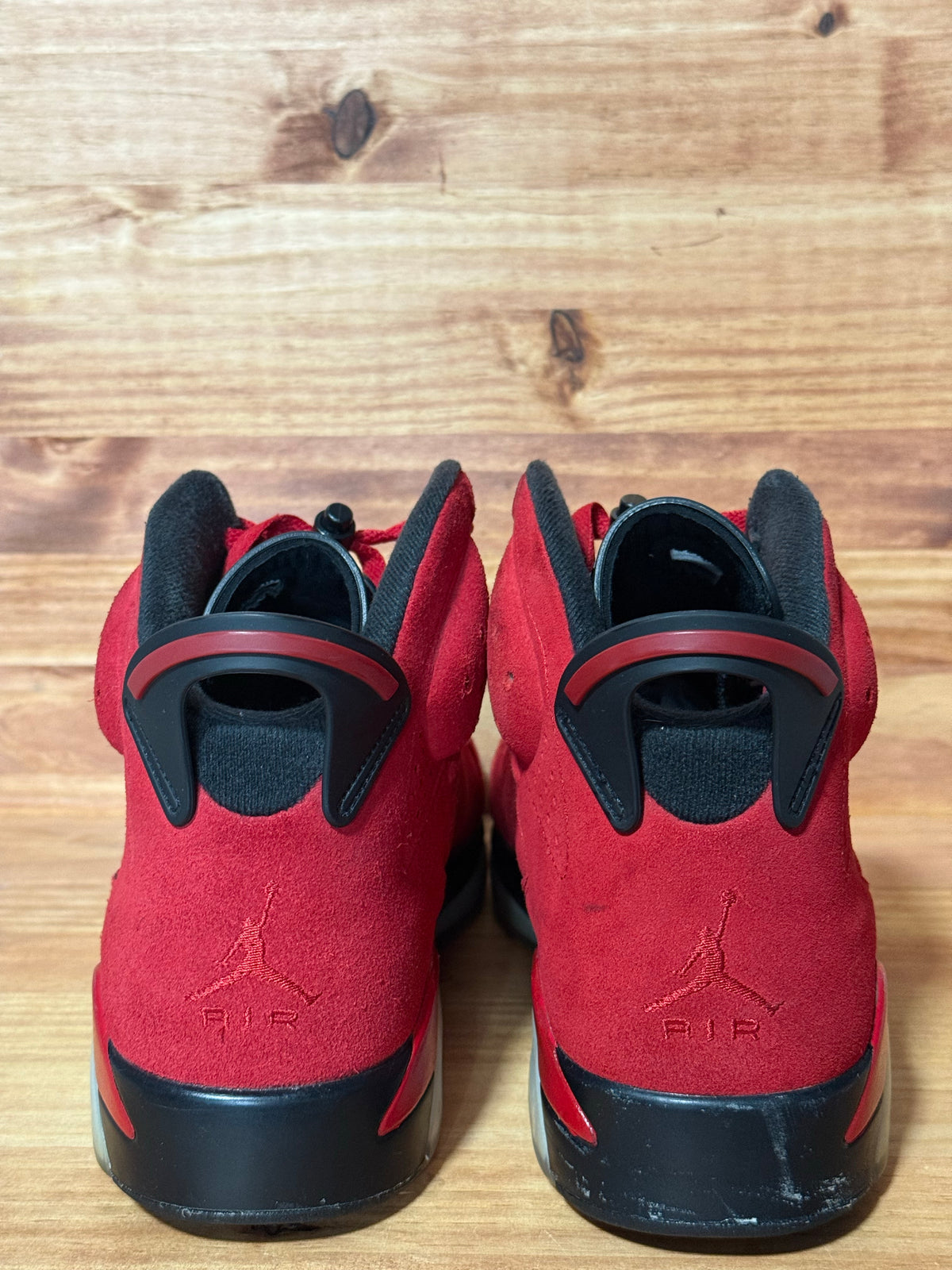 Jordan 6 Retro Toro Bravo