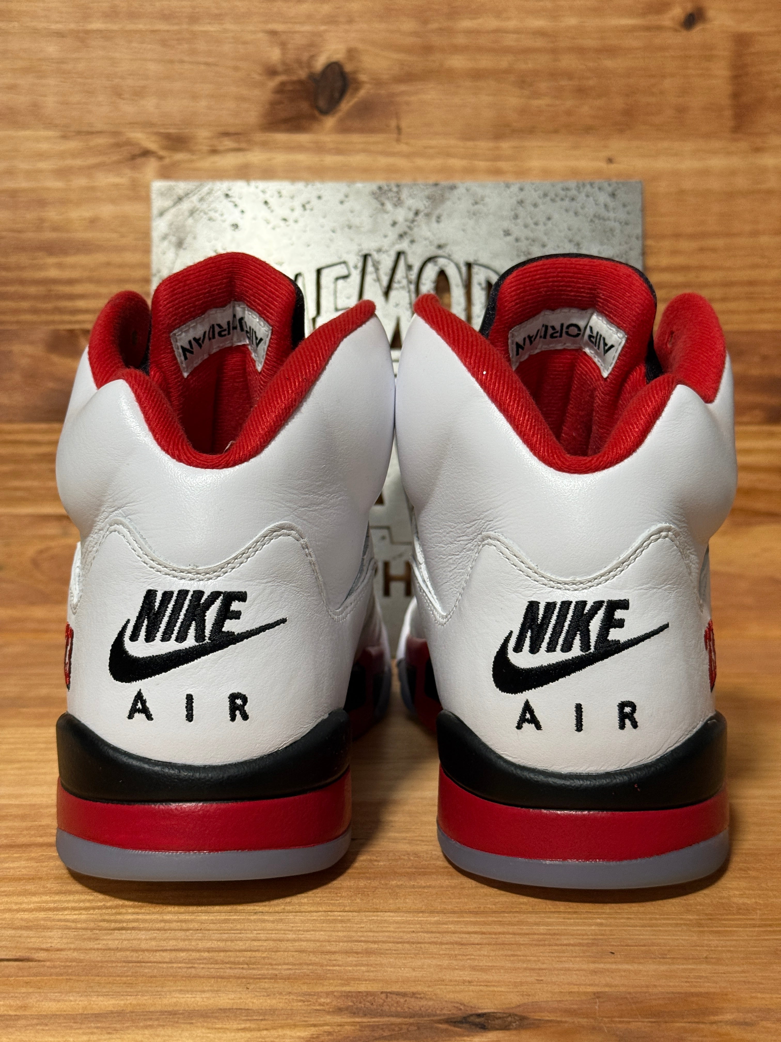 Jordan 5 Retro Fire Red Black Tongue (2025)