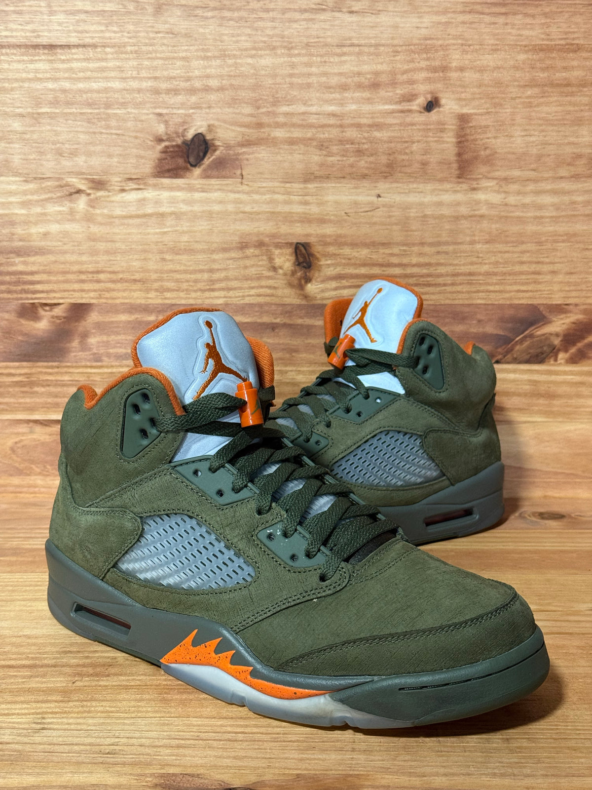 Jordan 5 Retro Olive (2024) - Size 10.5