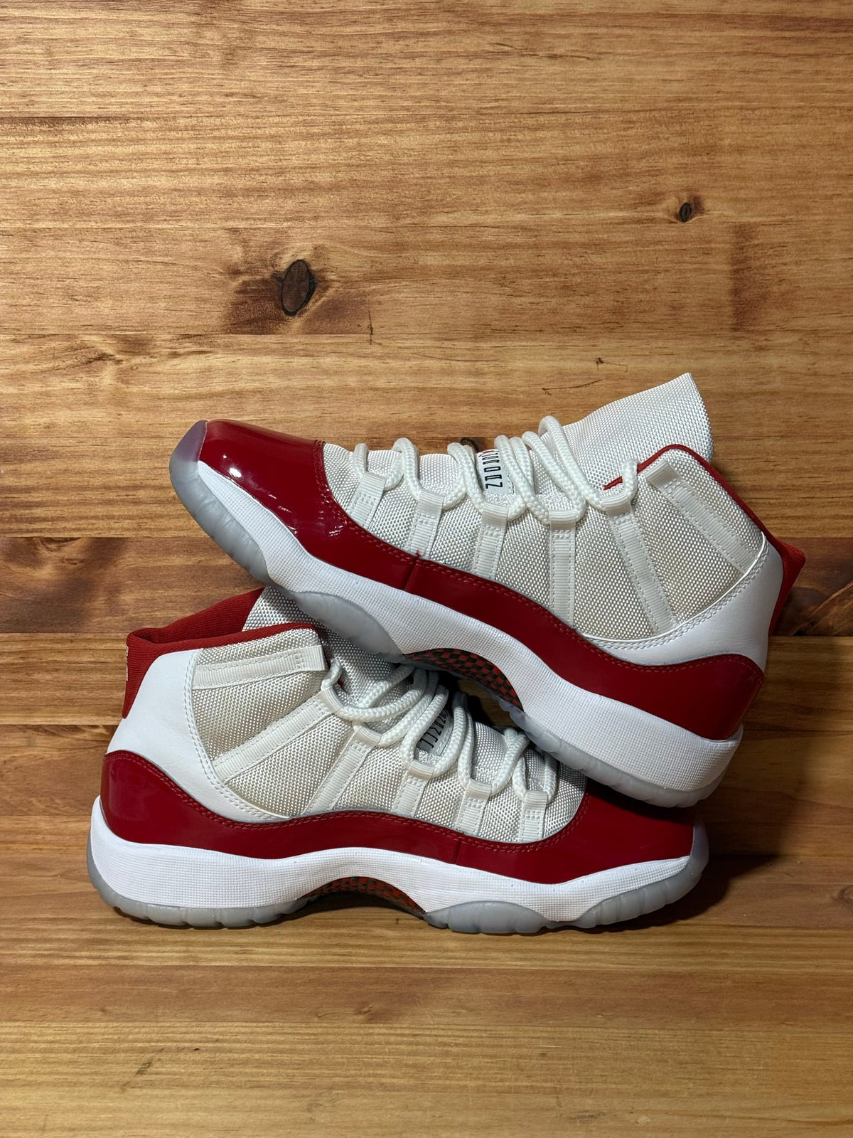 Jordan 11 Retro Cherry (2022) (GS) - Size 7Y