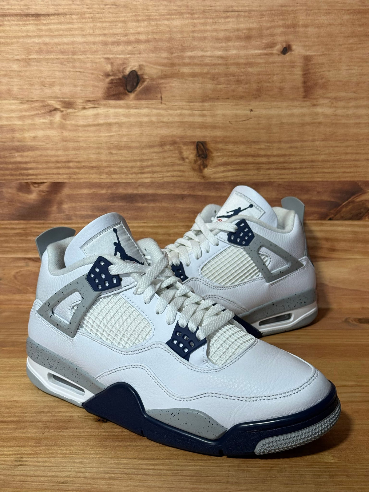 Jordan 4 Retro Midnight Navy - Size 9.5