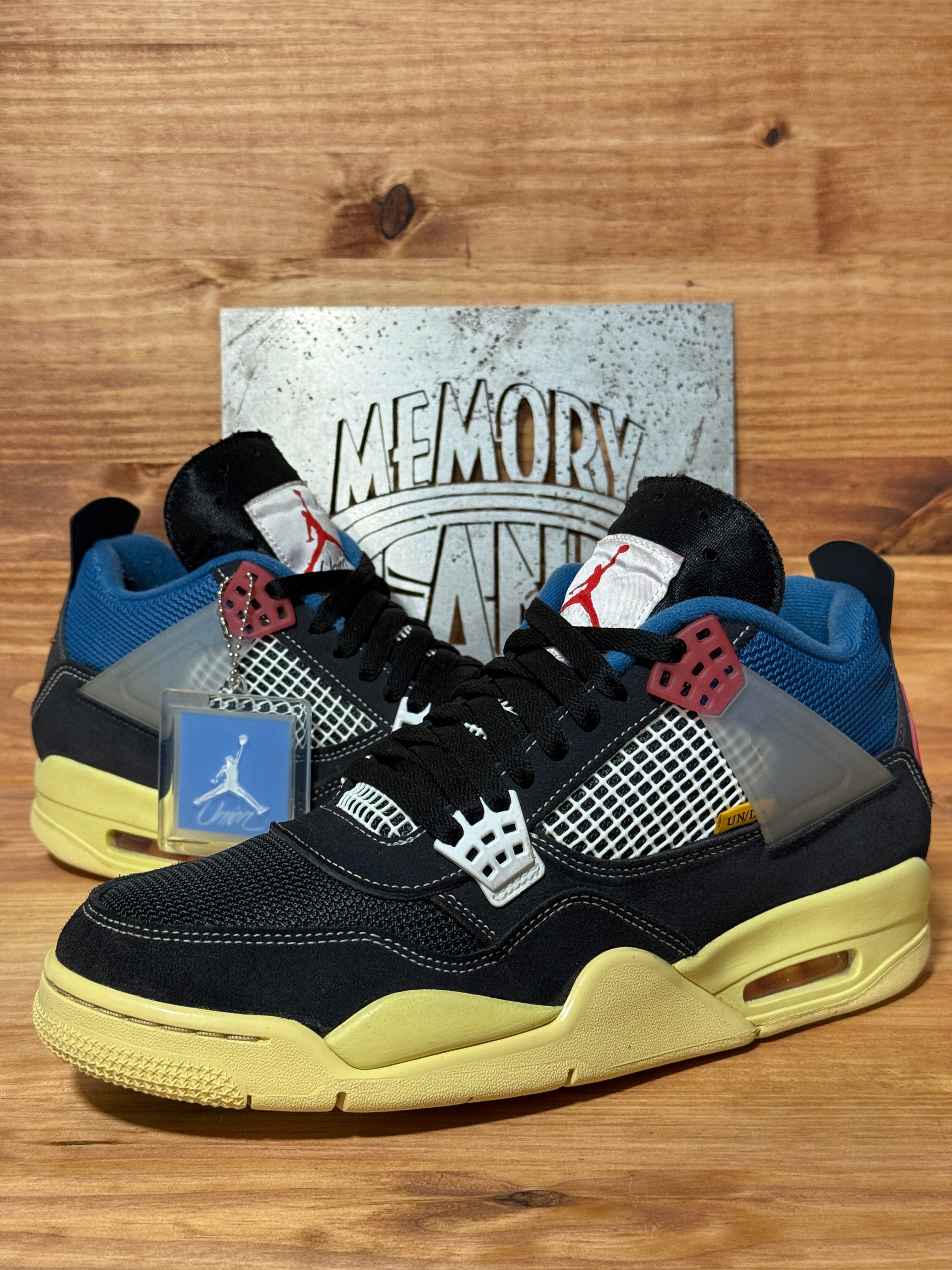 Jordan 4 Retro Union Off Noir
