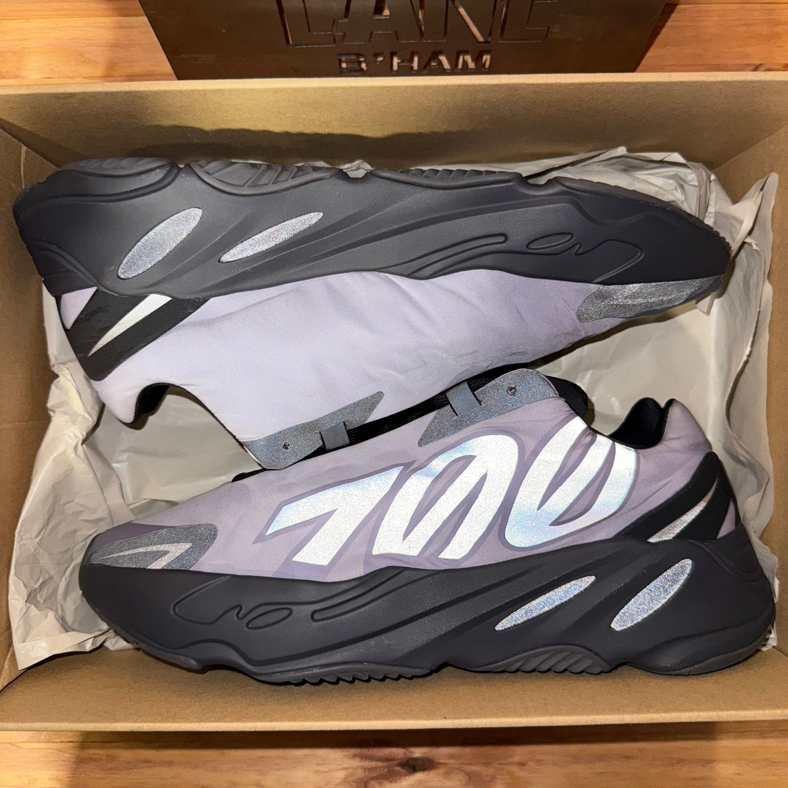 adidas Yeezy Boost 700 MNVN Geode