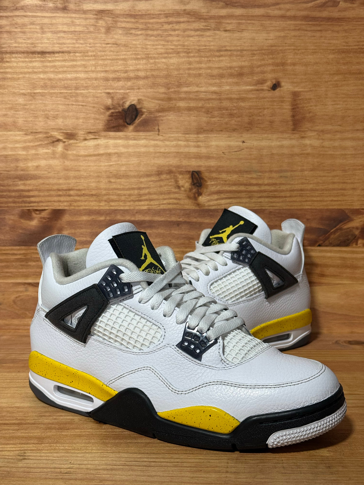 Jordan 4 Retro Rare Air Tour Yellow (2026)