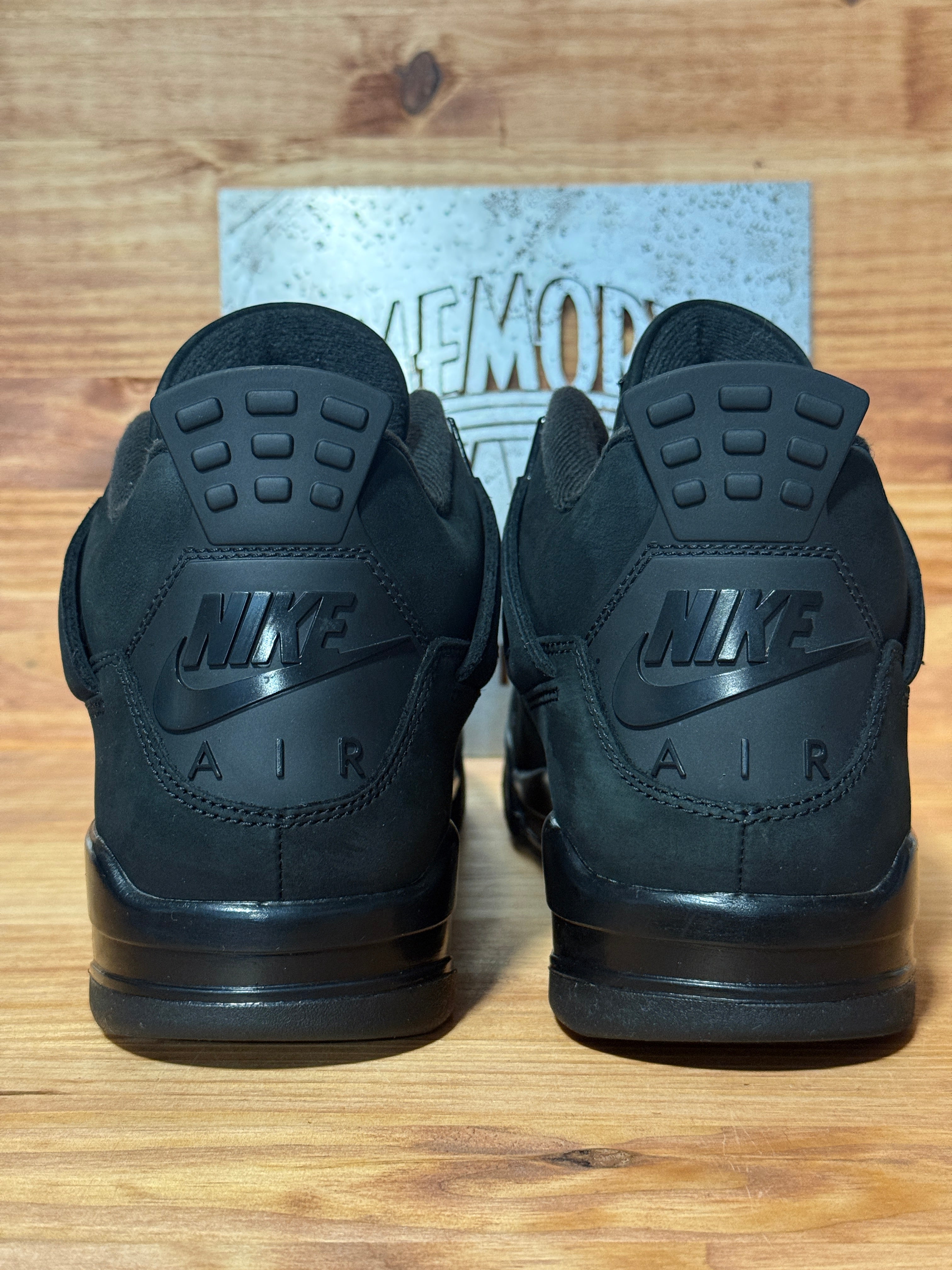 Jordan 4 Retro Black Cat (2025)