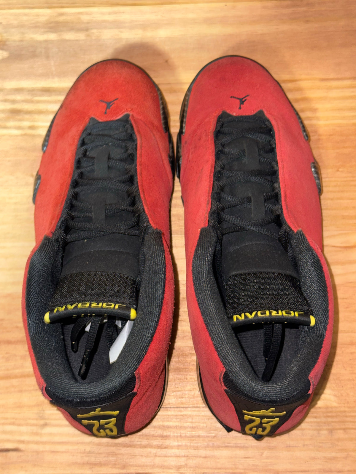 Jordan 14 Retro Ferrari (2025)