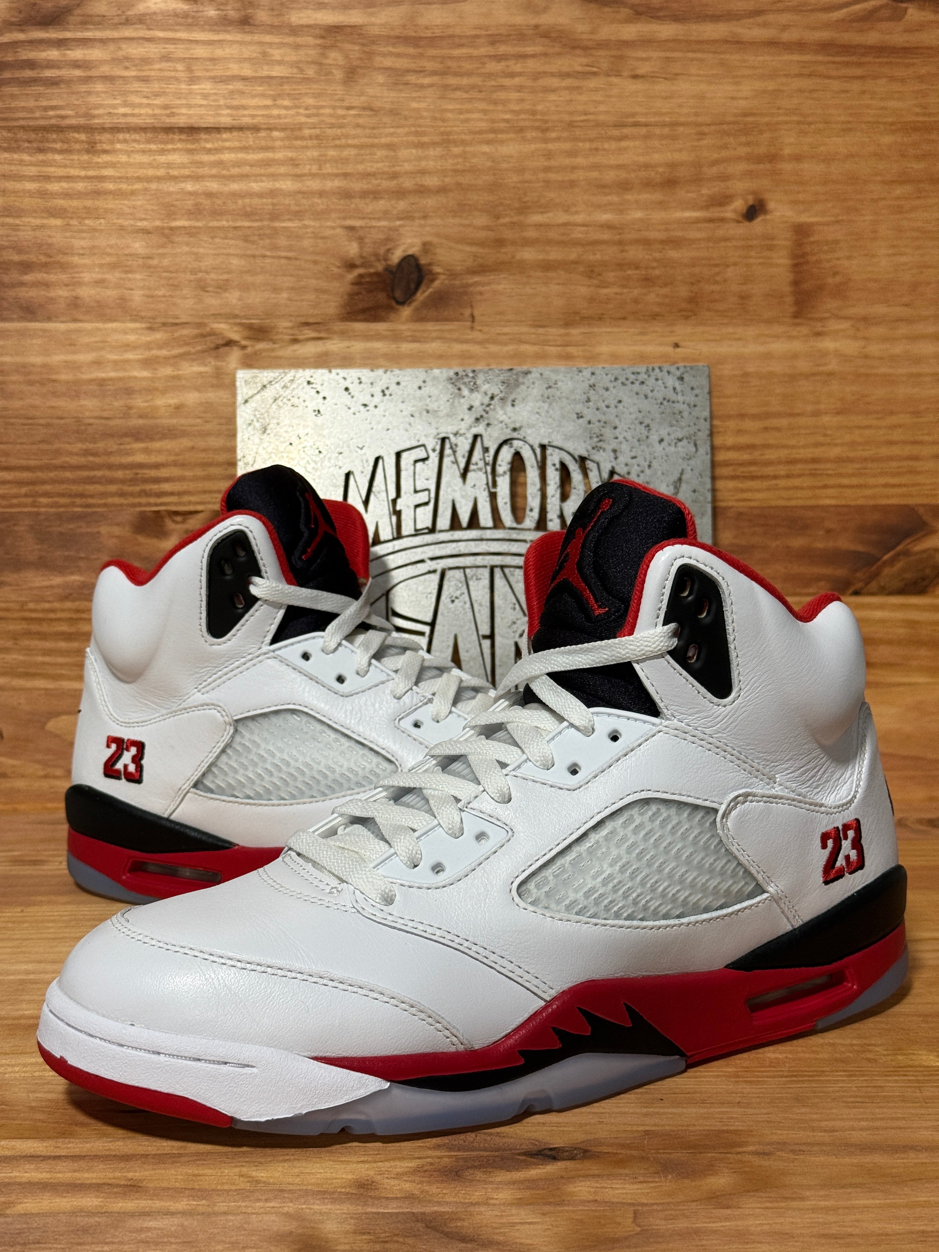 Jordan 5 Retro Fire Red Black Tongue (2025)