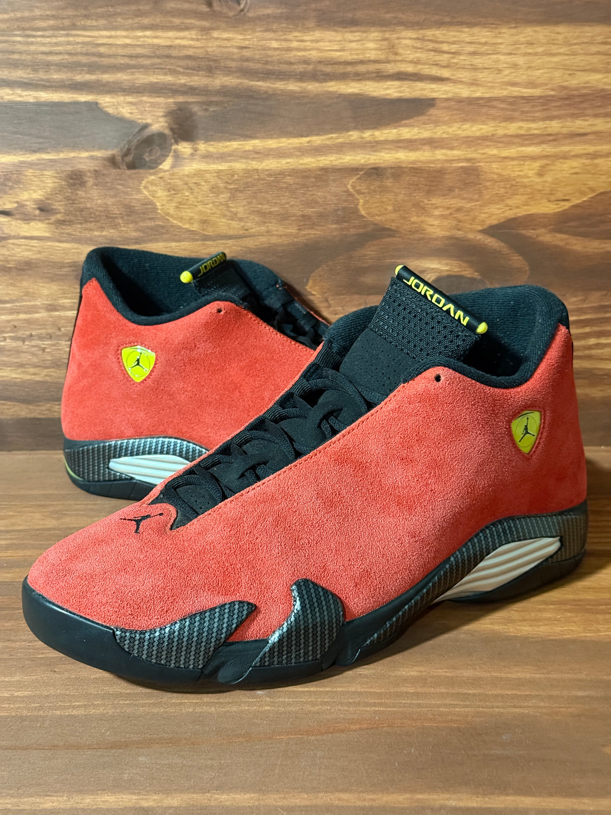 Jordan 14 Retro Ferrari (2025)