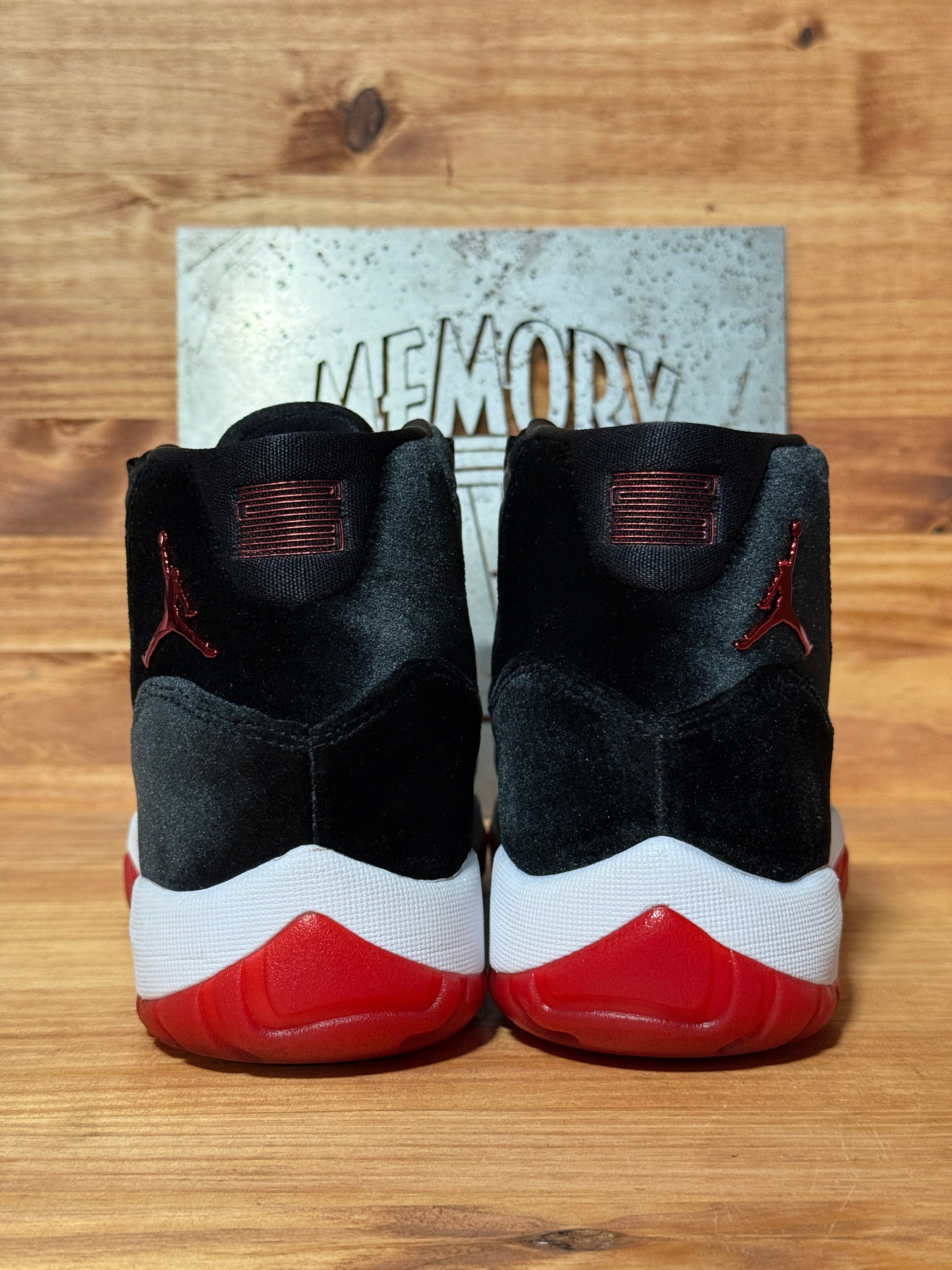 Jordan 11 Retro Bred Velvet (Women's)