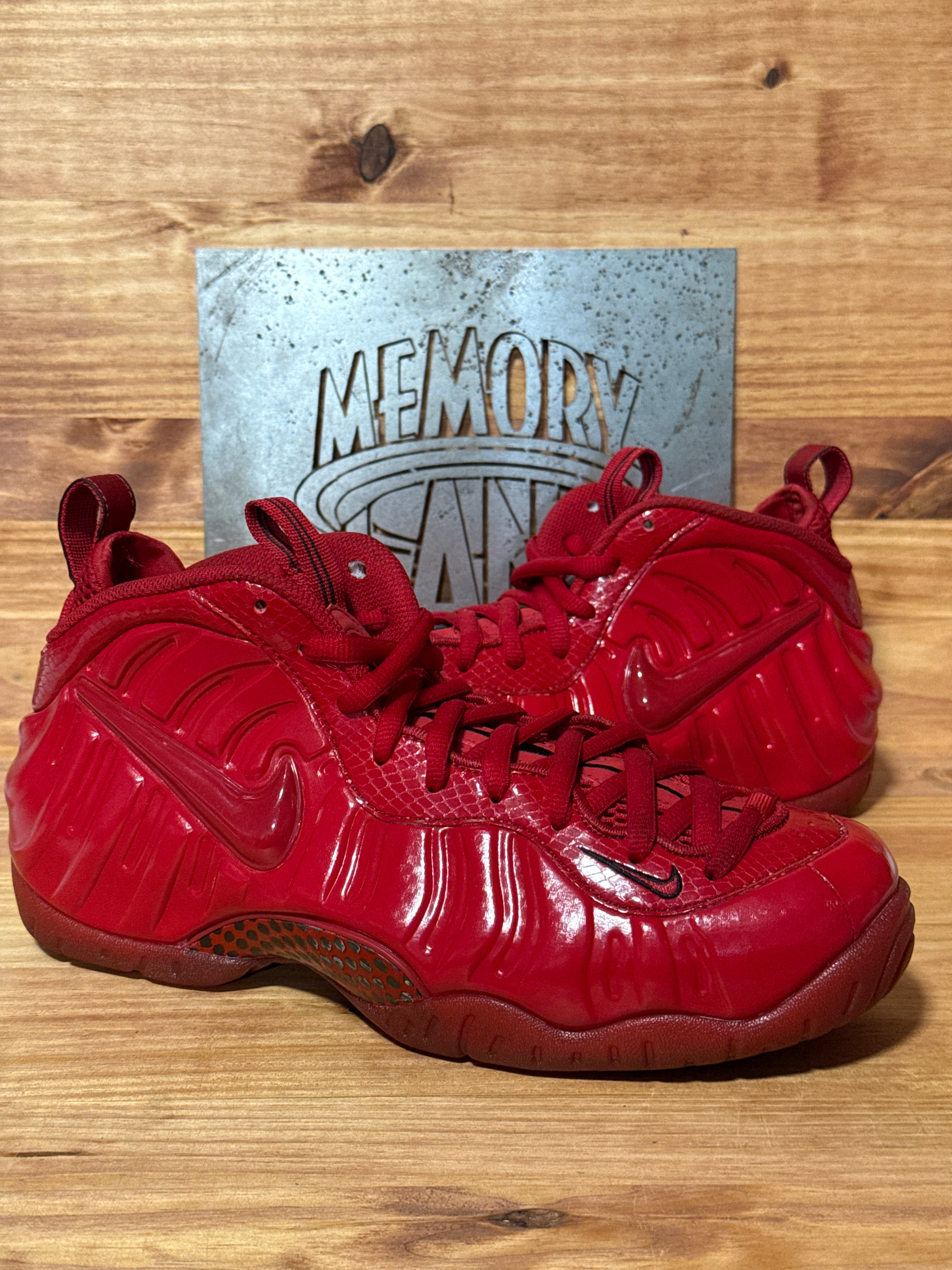 Nike Air Foamposite Pro Red October (2026)