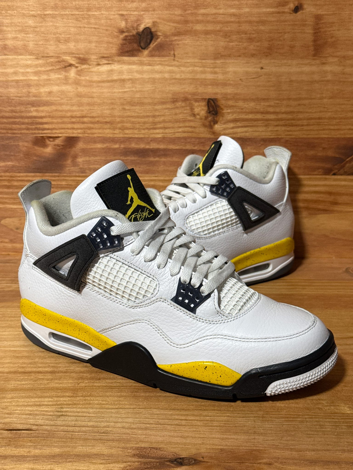Jordan 4 Retro Rare Air Tour Yellow - Size 10.5