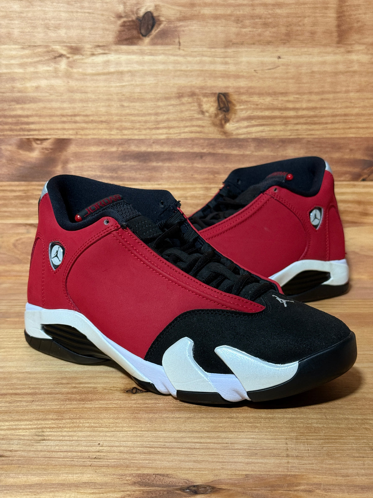 Jordan 14 Retro Gym Red Toro
