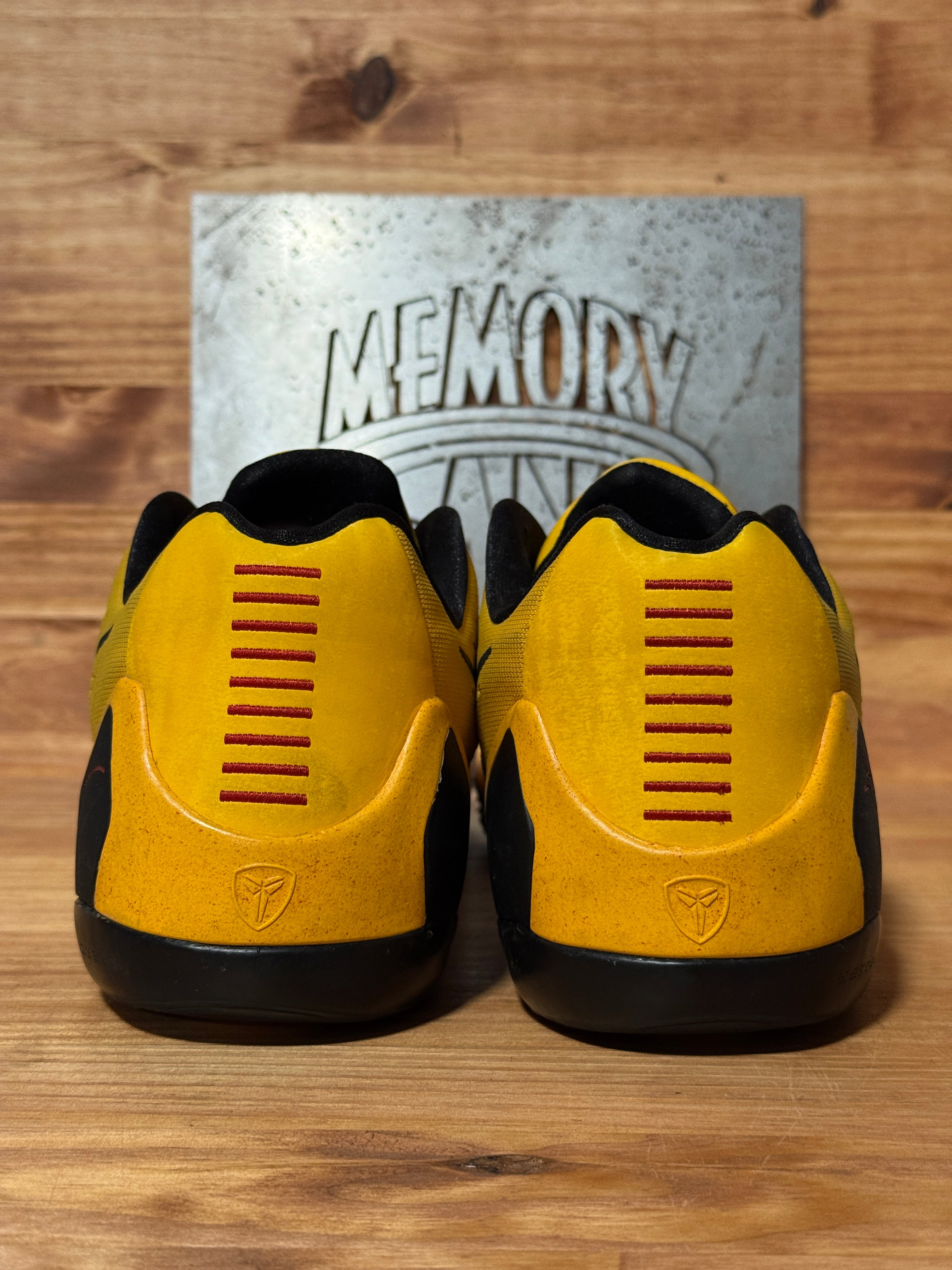 Nike Kobe 9 EM Low Bruce Lee