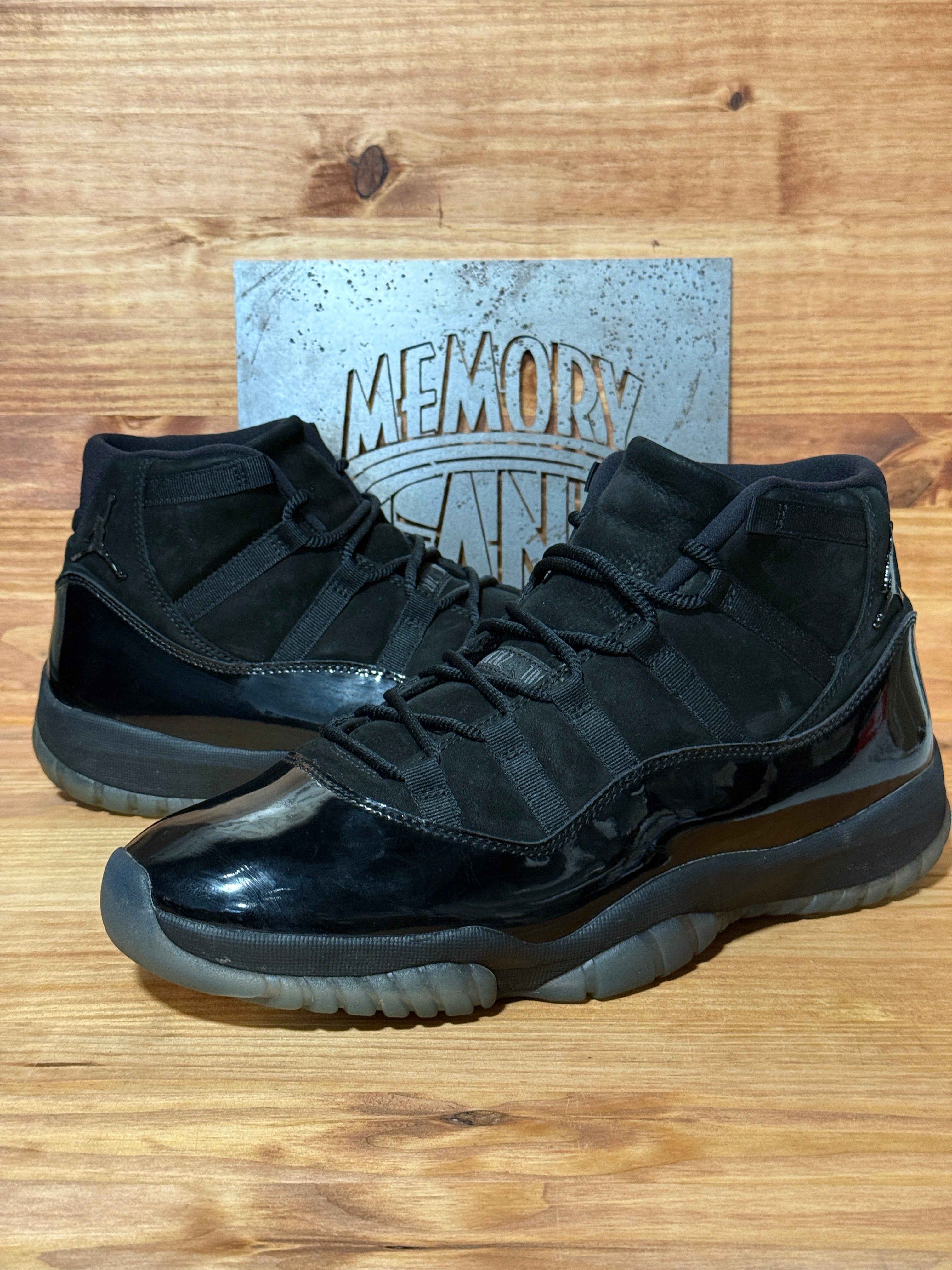 Jordan 11 Retro Cap and Gown