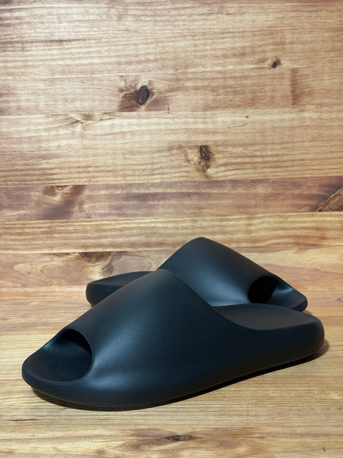 YZY YS-02 Black