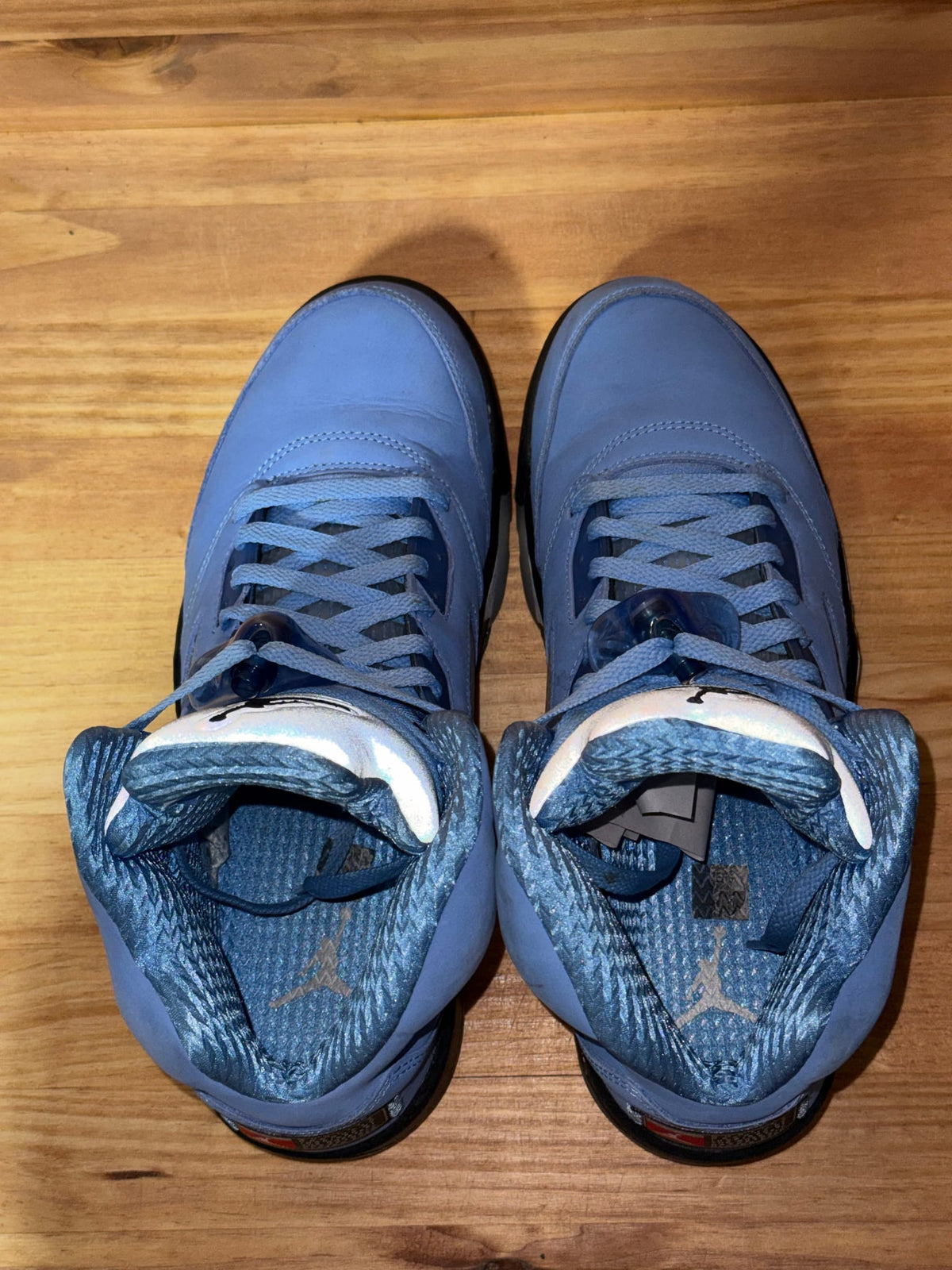 Jordan 5 Retro UNC University Blue - Size 10.5