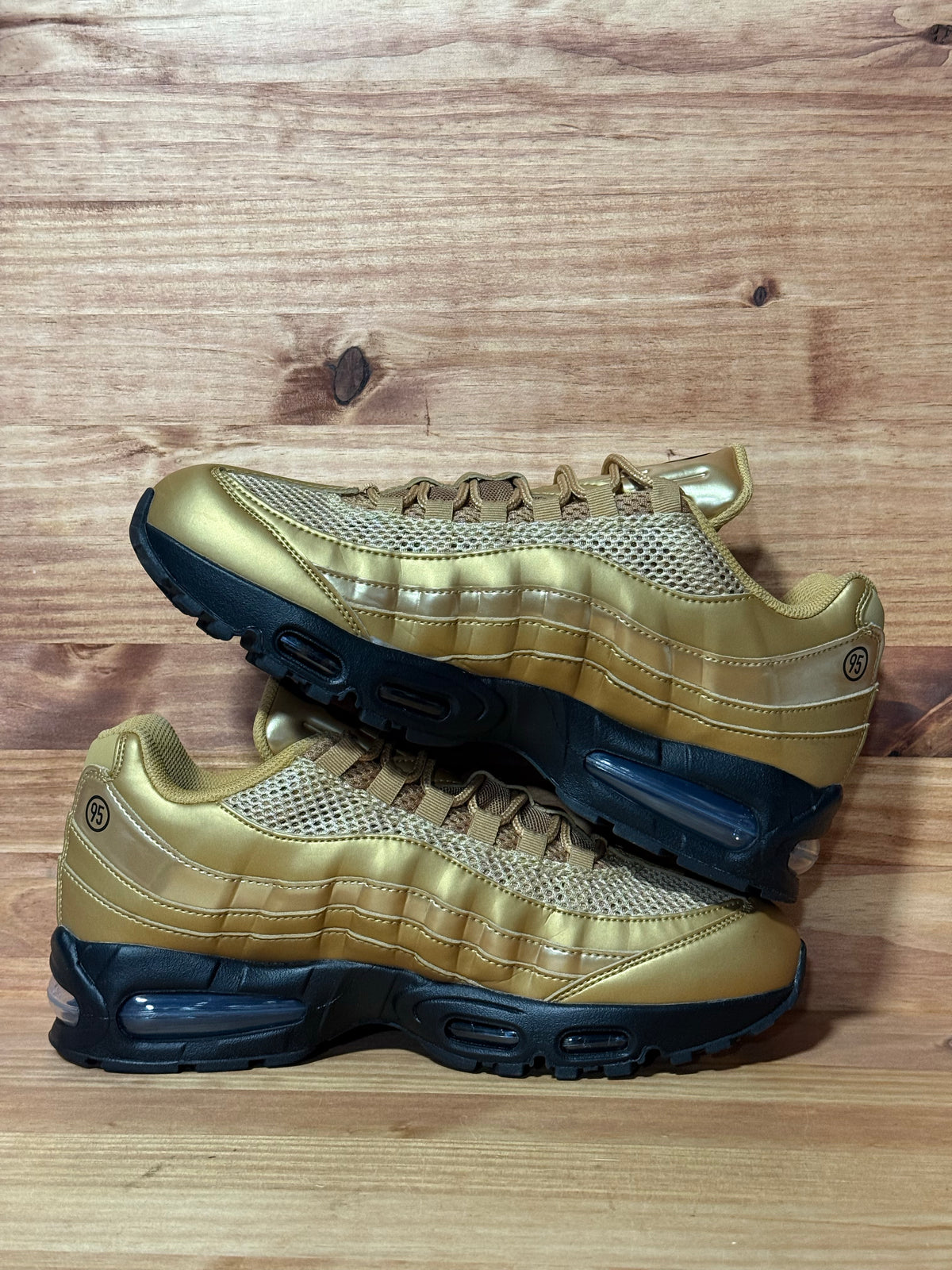 Nike Air Max 95 SE Big Bubble Total 90 Metallic Gold - Size 10