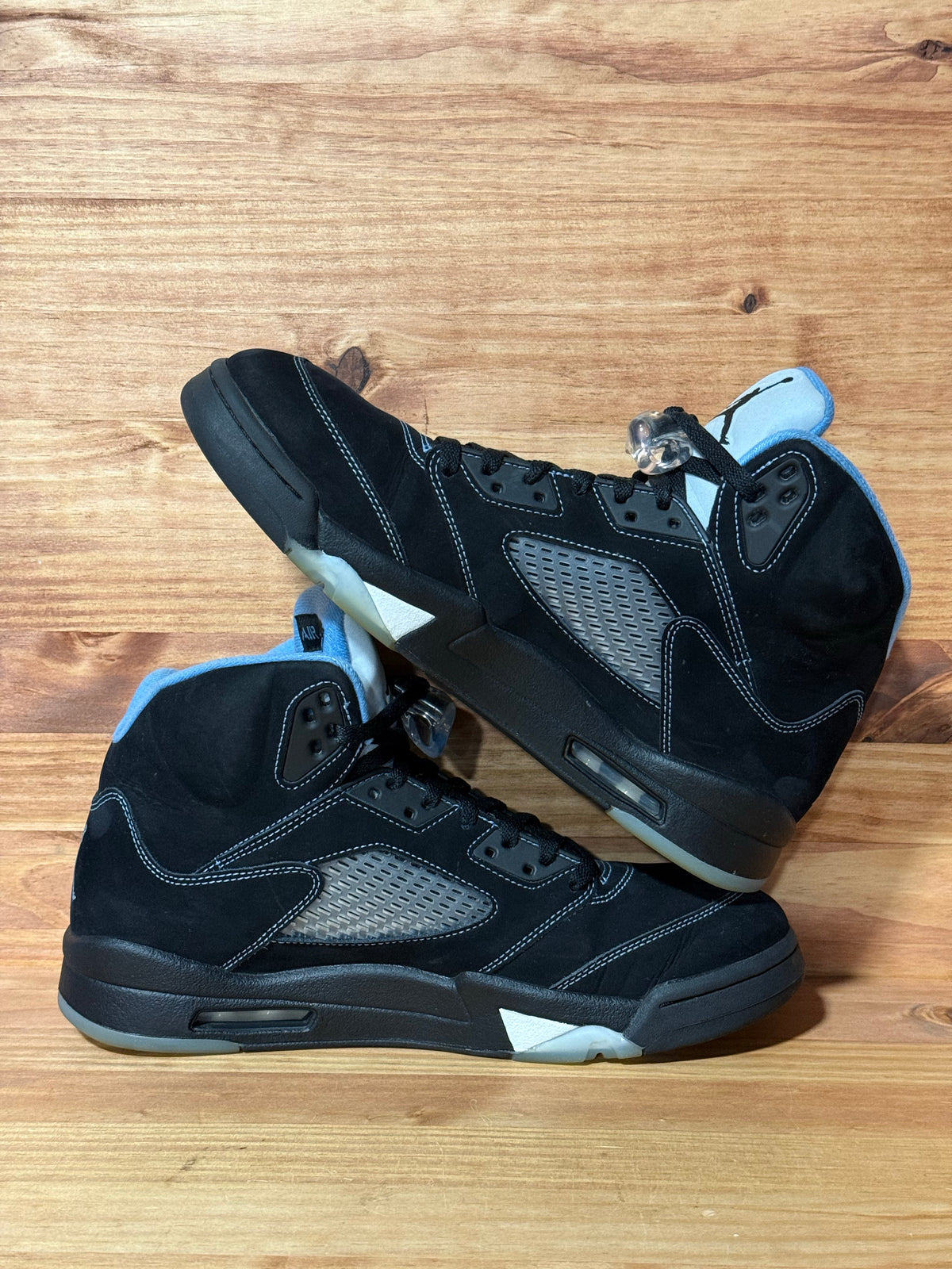Jordan 5 Retro Black University Blue (2026) - Size 11