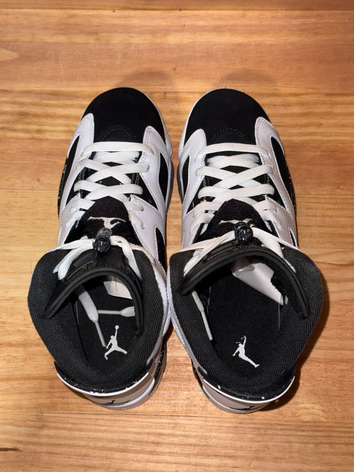 Jordan 6 Retro Oreo (2026) (GS) - Size 6Y