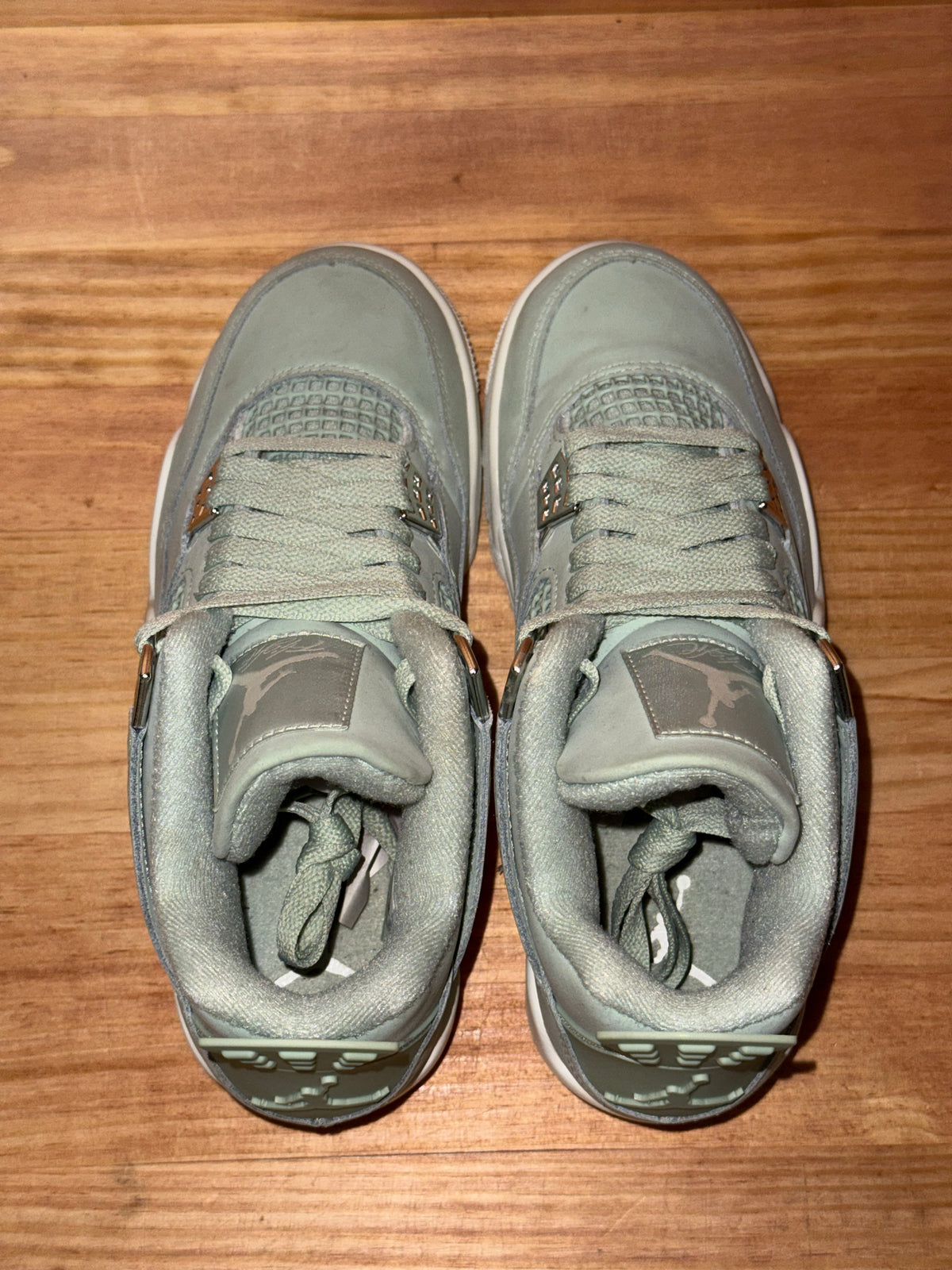Jordan 4 Retro Seafoam Sail (Women's)