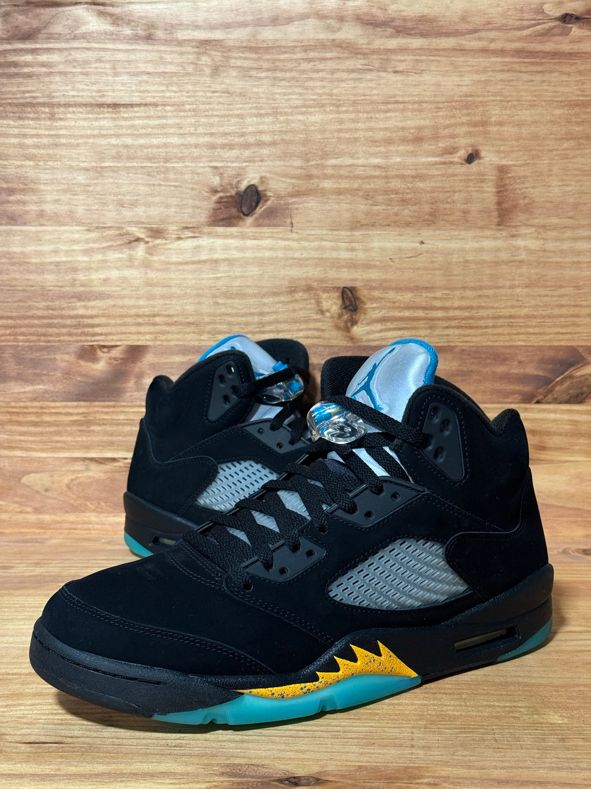 Jordan 5 Retro Aqua