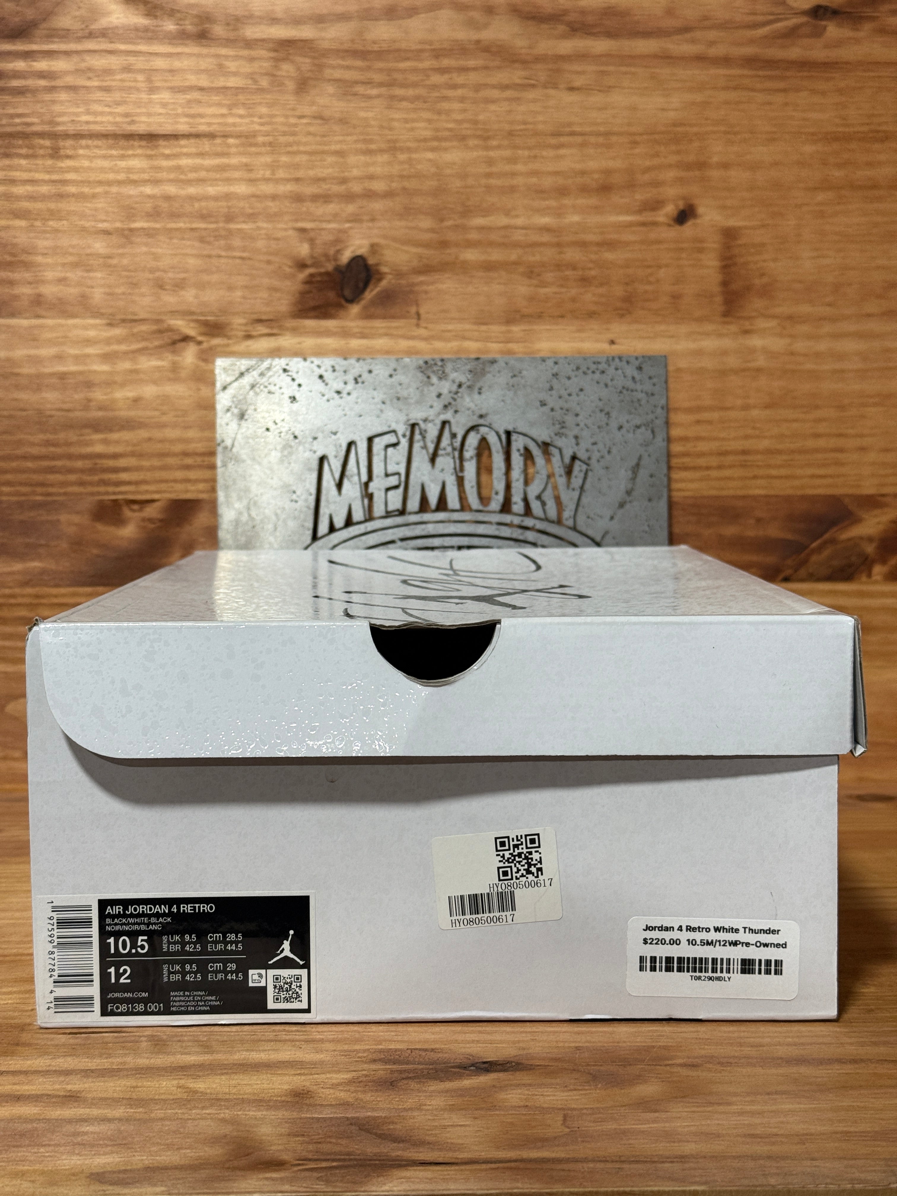Jordan 4 Retro White Thunder