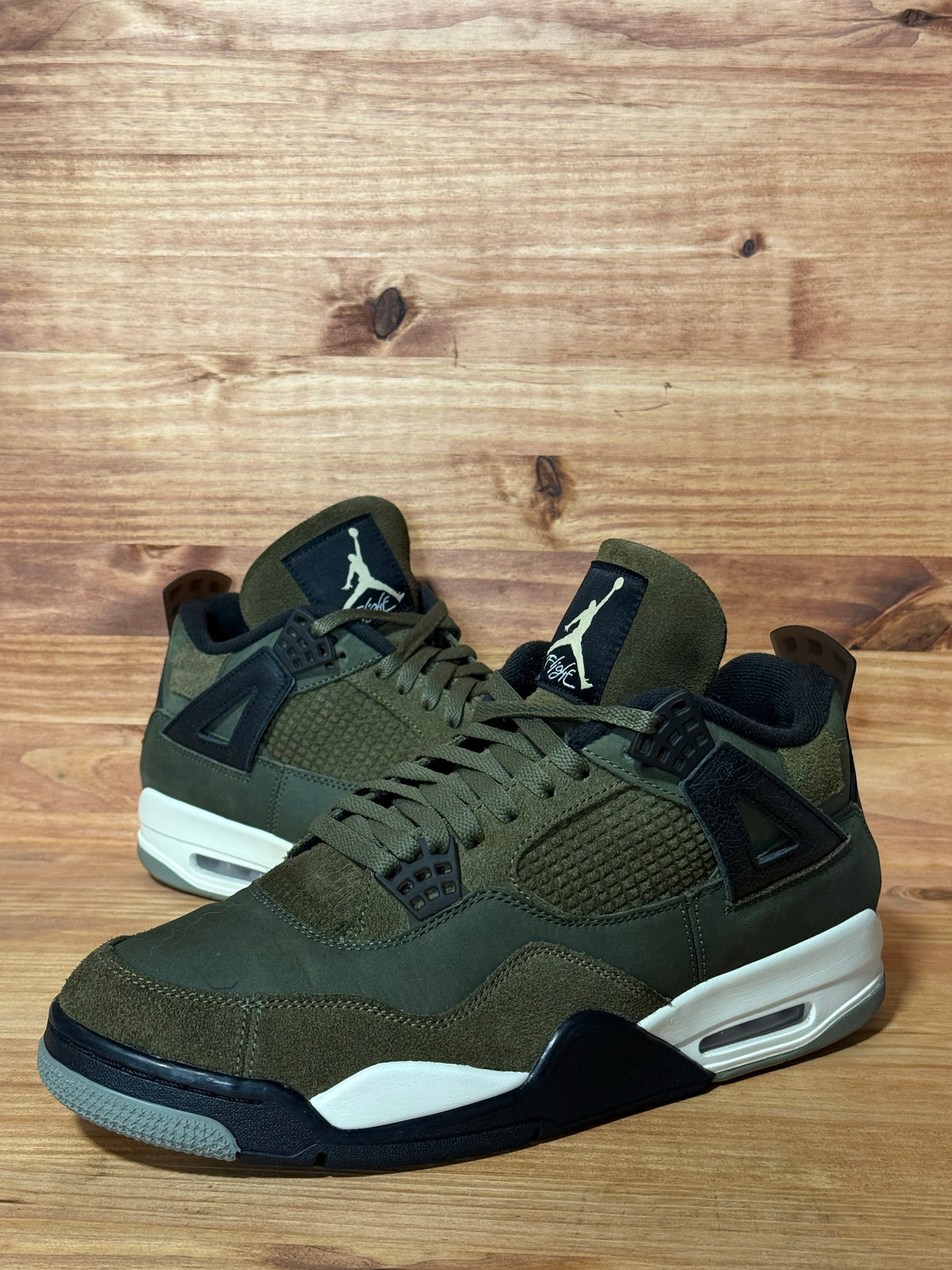 Jordan 4 Retro SE Craft Medium Olive