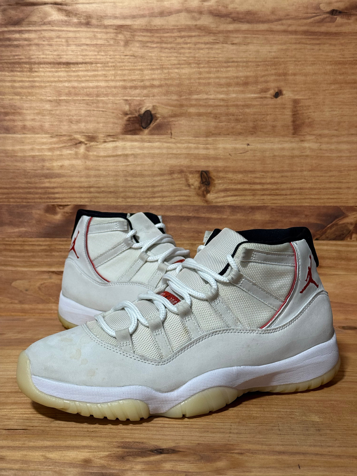 Jordan 11 Retro Platinum Tint