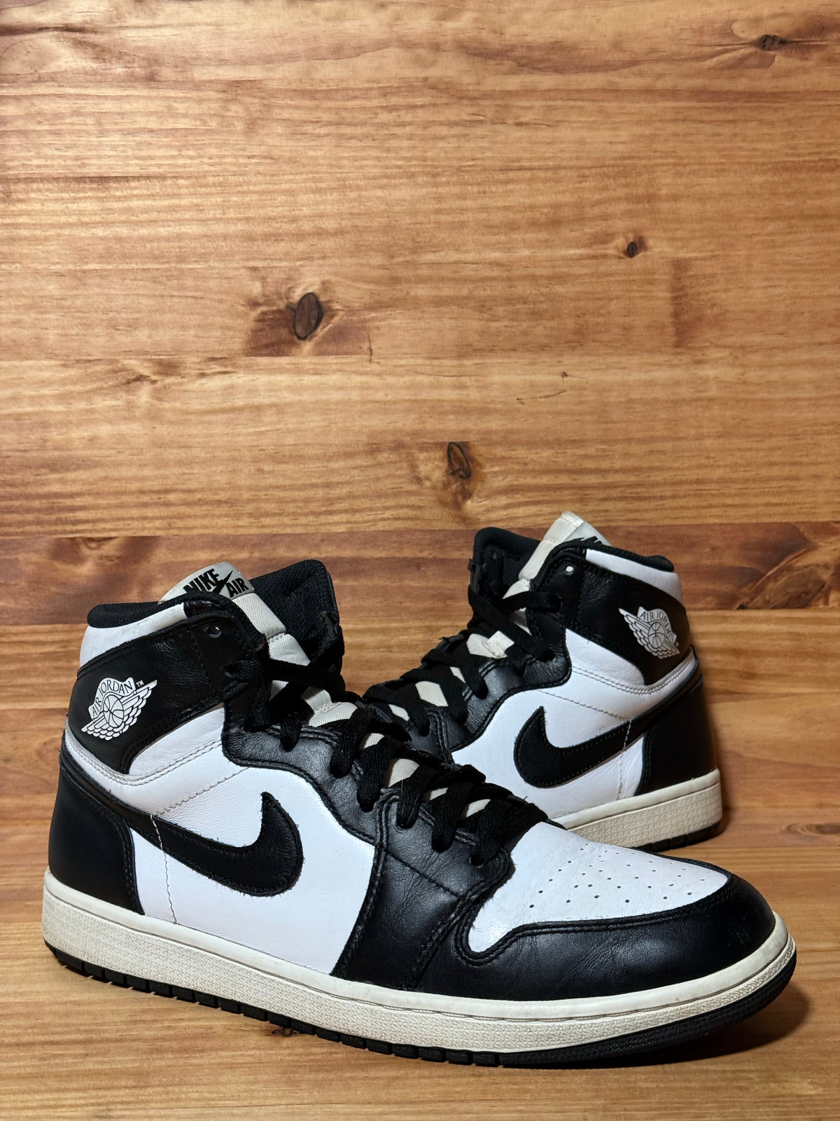 Jordan 1 Retro Black White (2014)