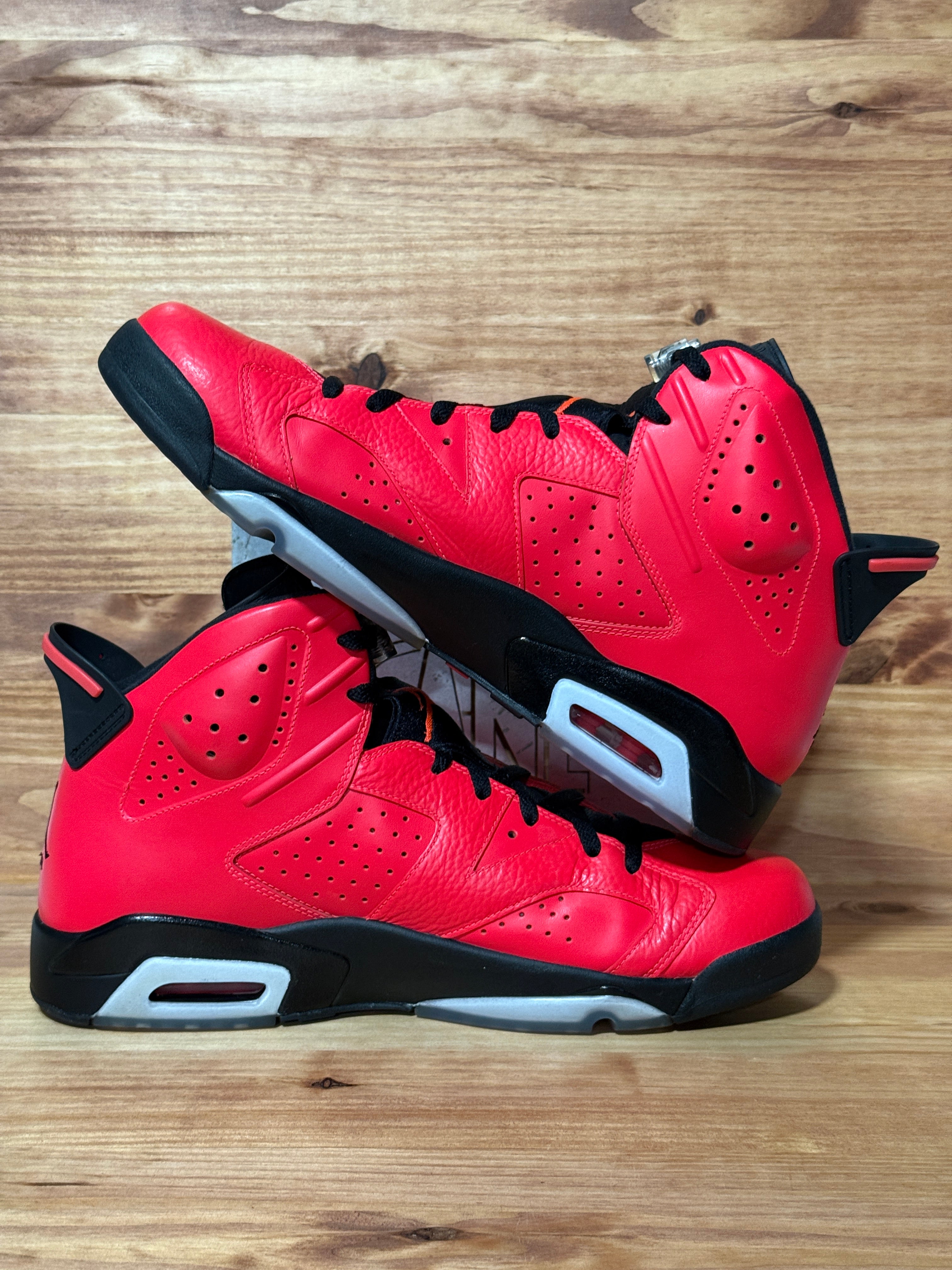 Jordan 6 Retro Infrared 23 (Toro)