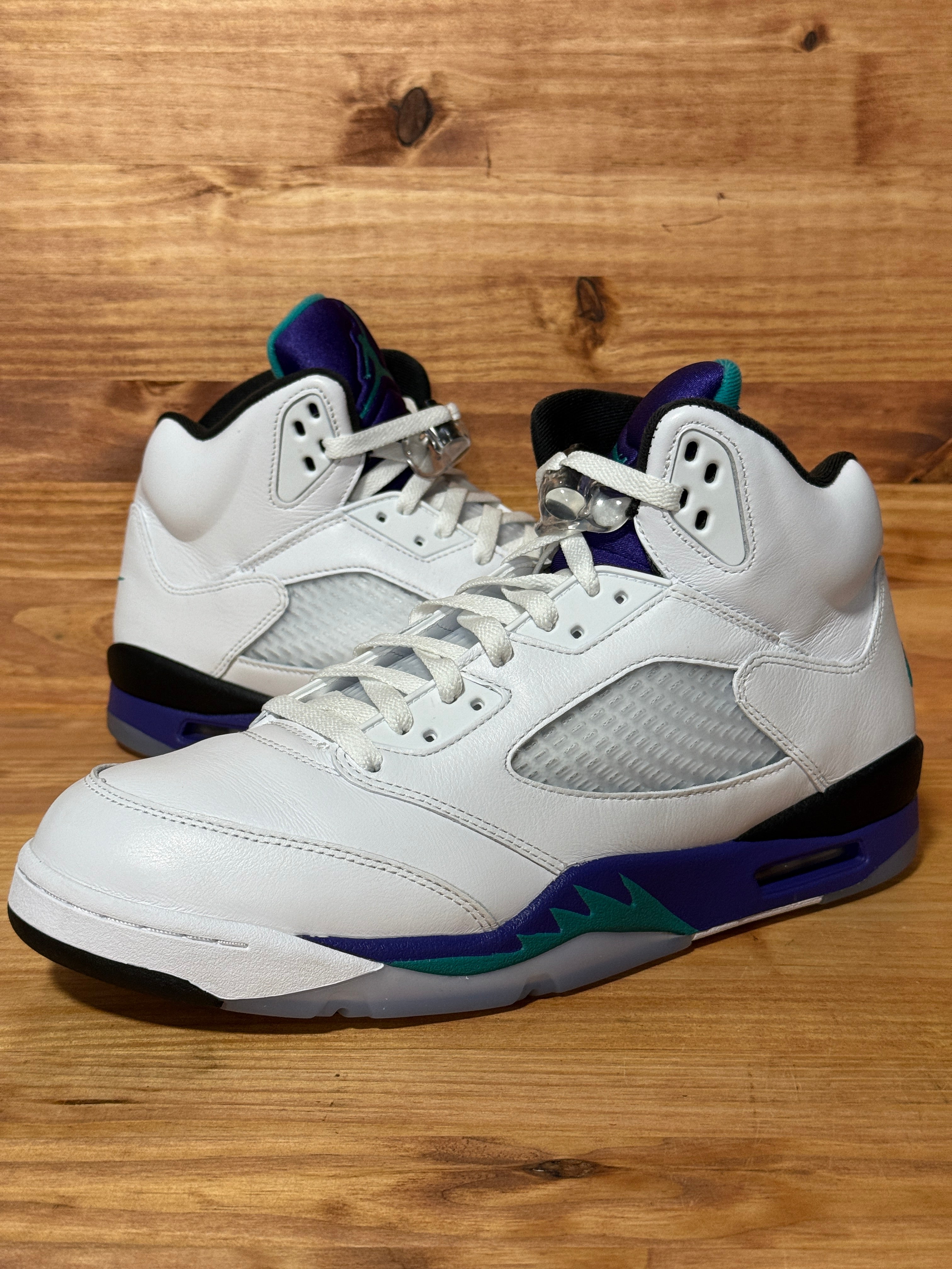 Jordan 5 Retro Grape (2025)