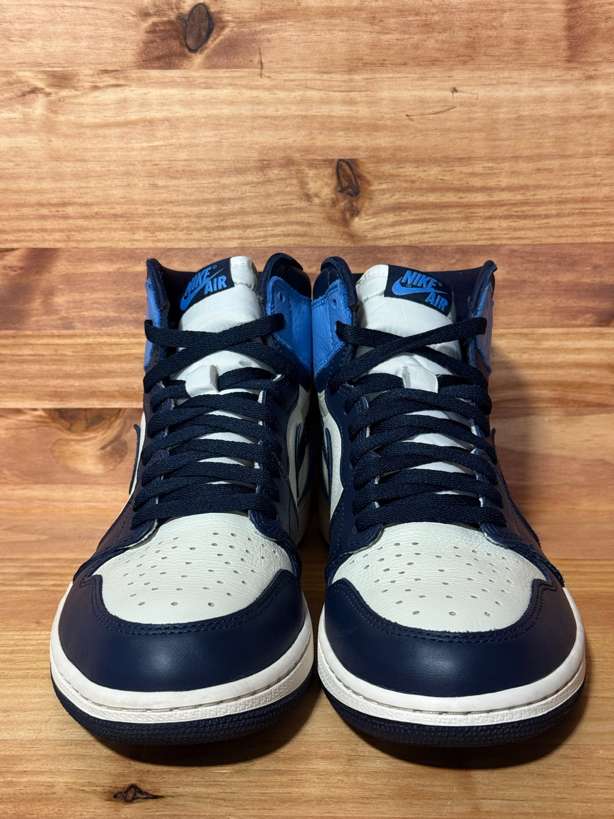 Jordan 1 Retro High Obsidian
