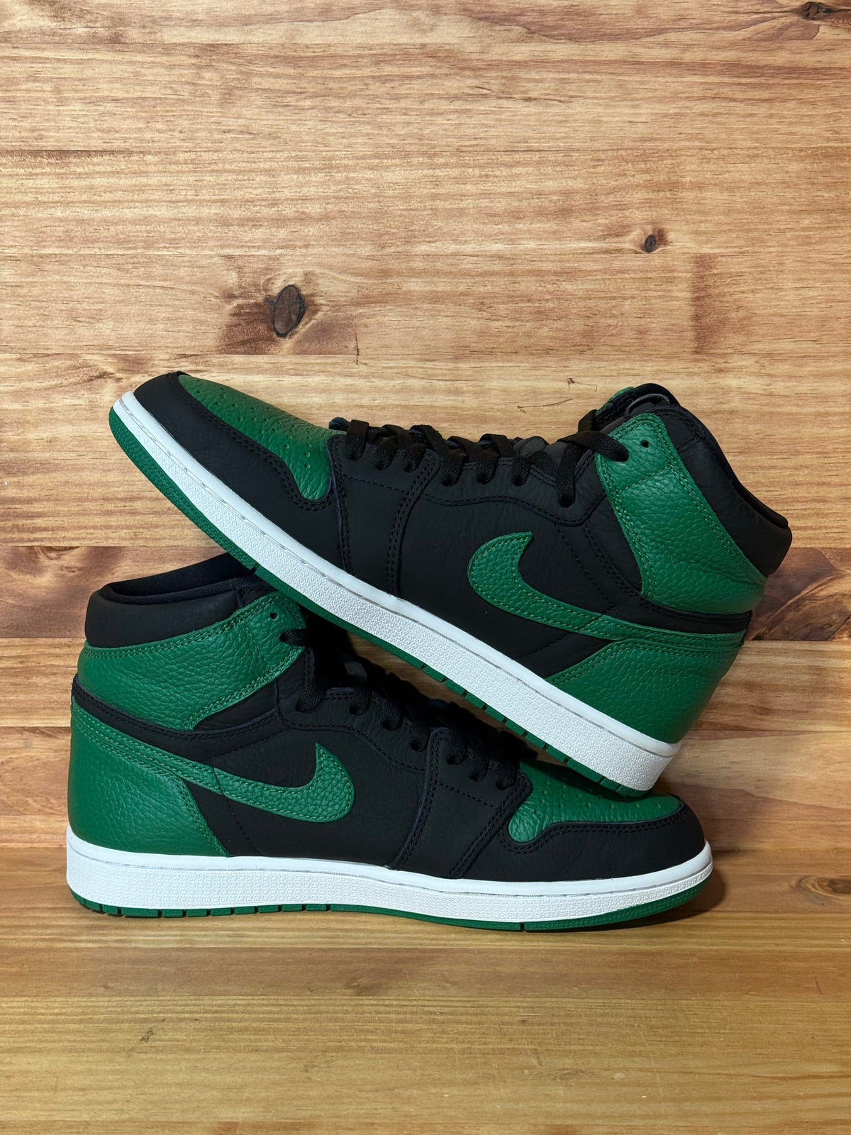 Jordan 1 Retro High Pine Green Black - Size 10.5