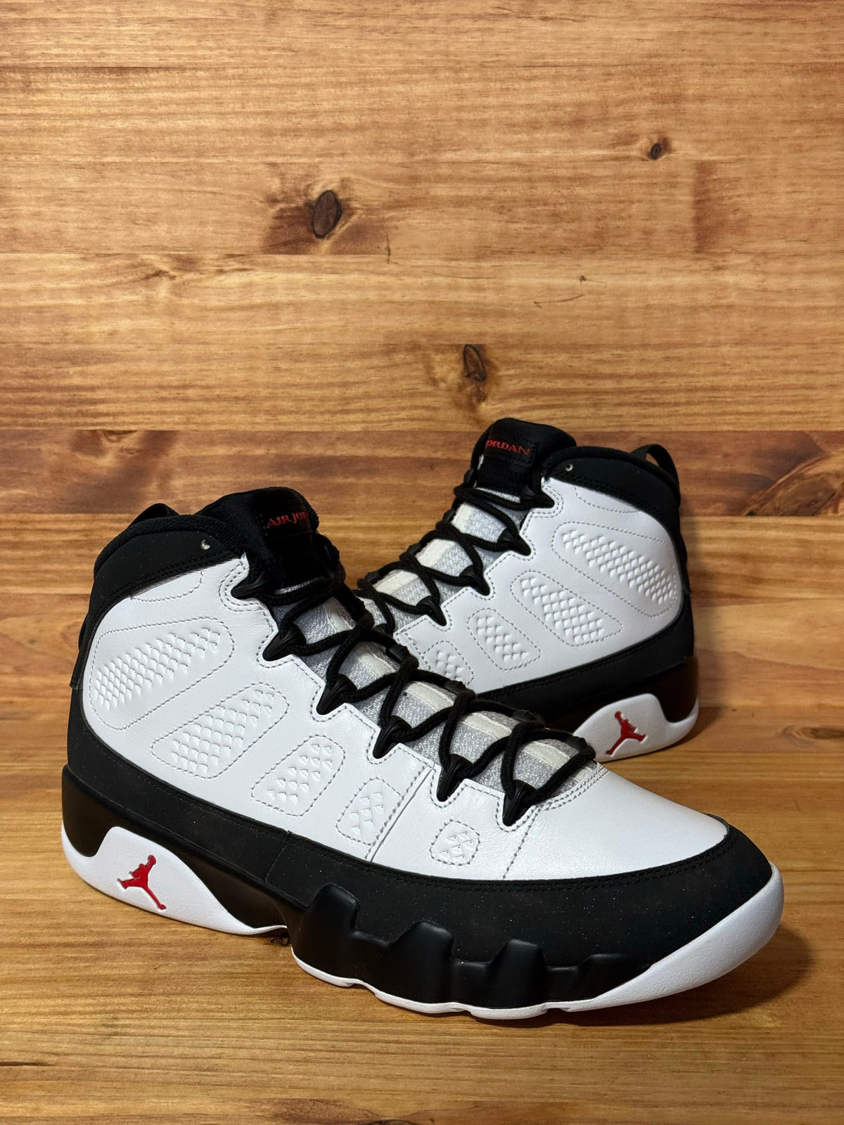 Jordan 9 Retro OG Space Jam (2026) - Size 10.5