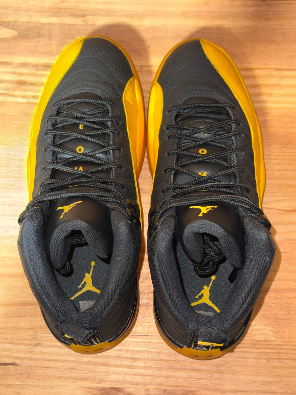 Jordan 12 Retro Black University Gold - Size 10.5