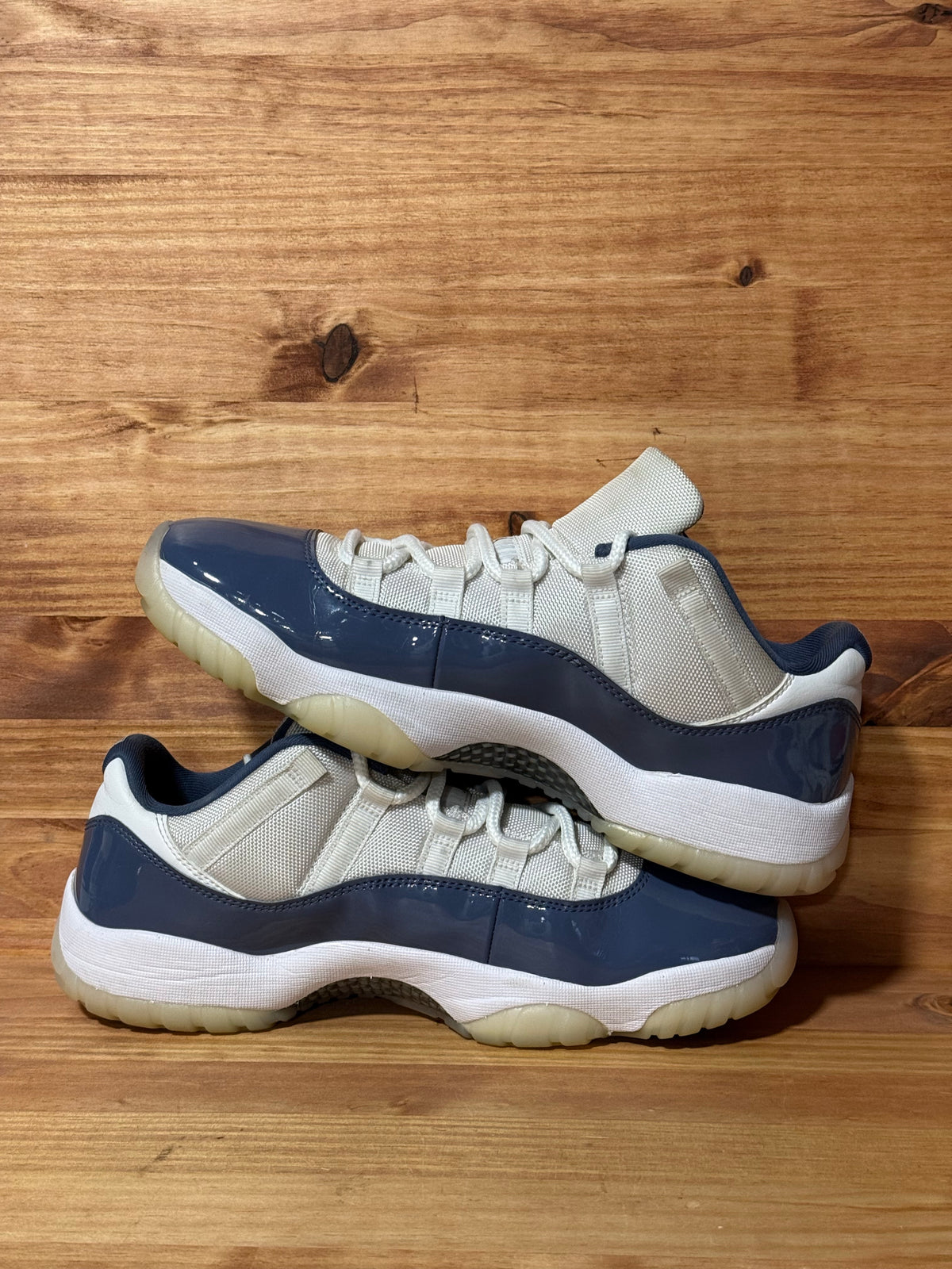 Jordan 11 Retro Low Diffused Blue - Size 10.5