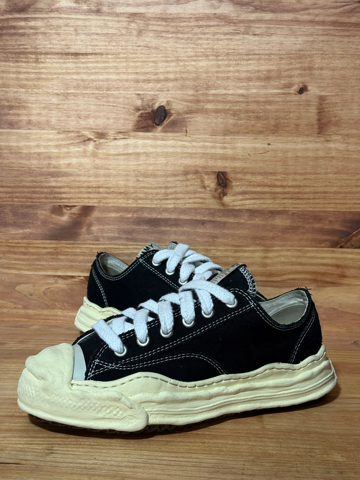 Maison Mihara Yasuhiro Hank OG Sole Canvas Low Black