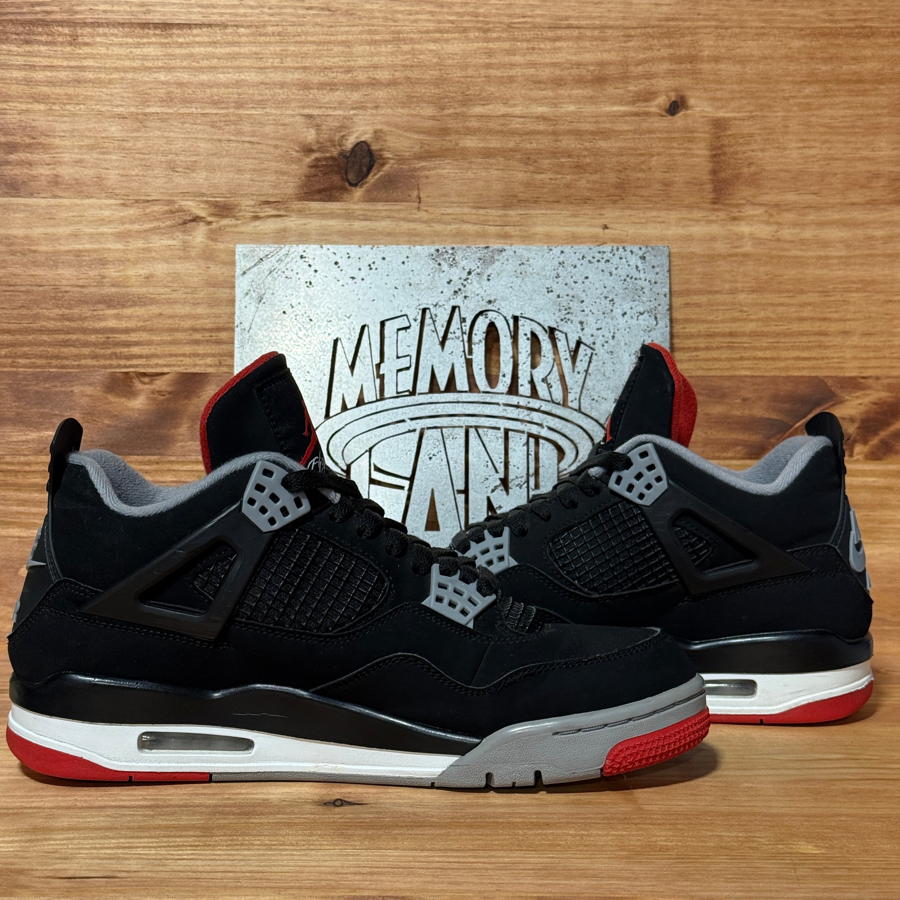 Jordan 4 Retro Bred (2019)