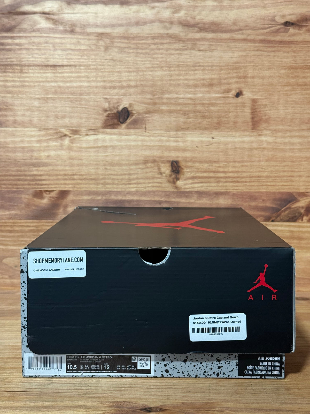 Jordan 6 Retro Cap and Gown