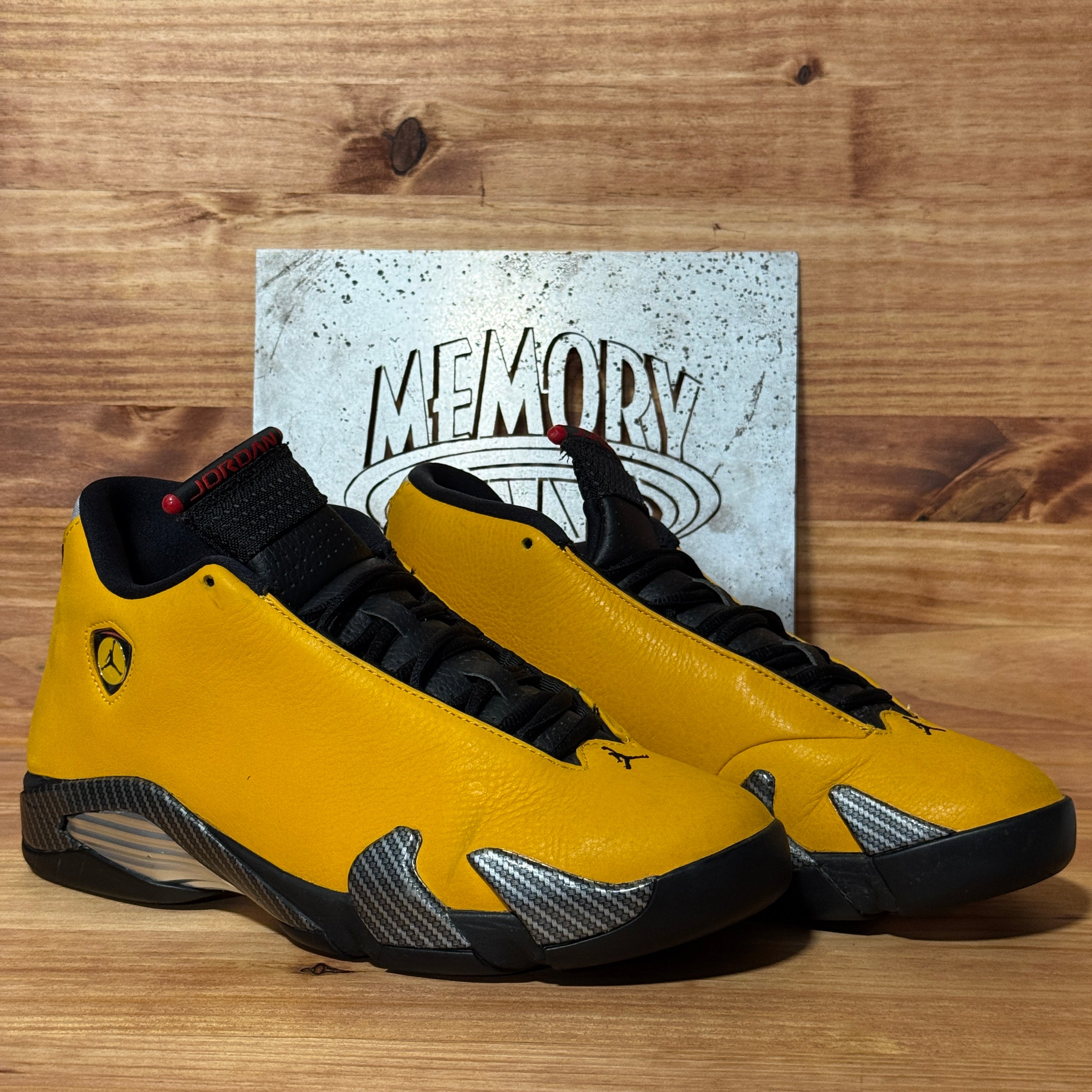 Jordan 14 Retro University Gold