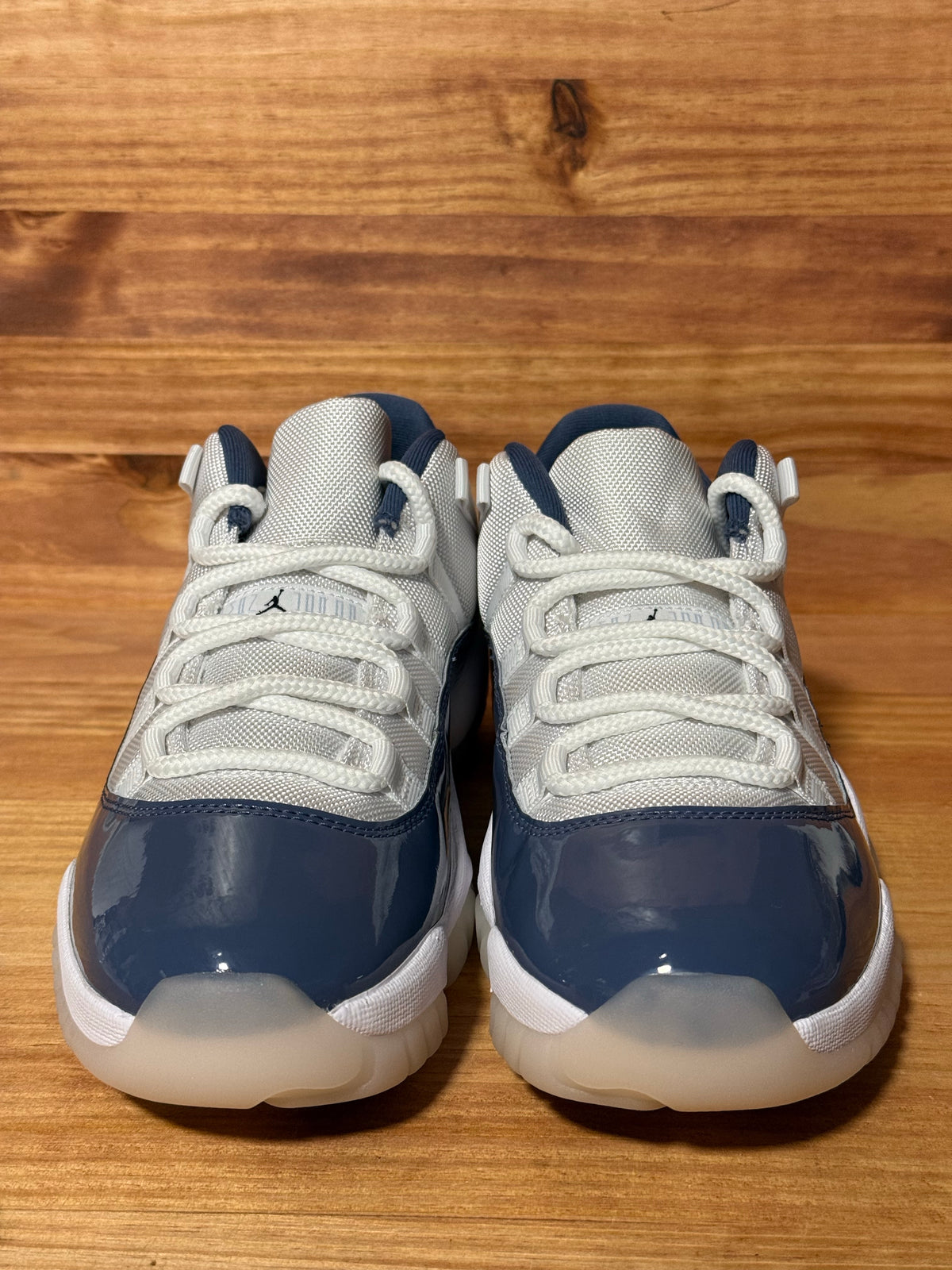 Jordan 11 Retro Low Diffused Blue